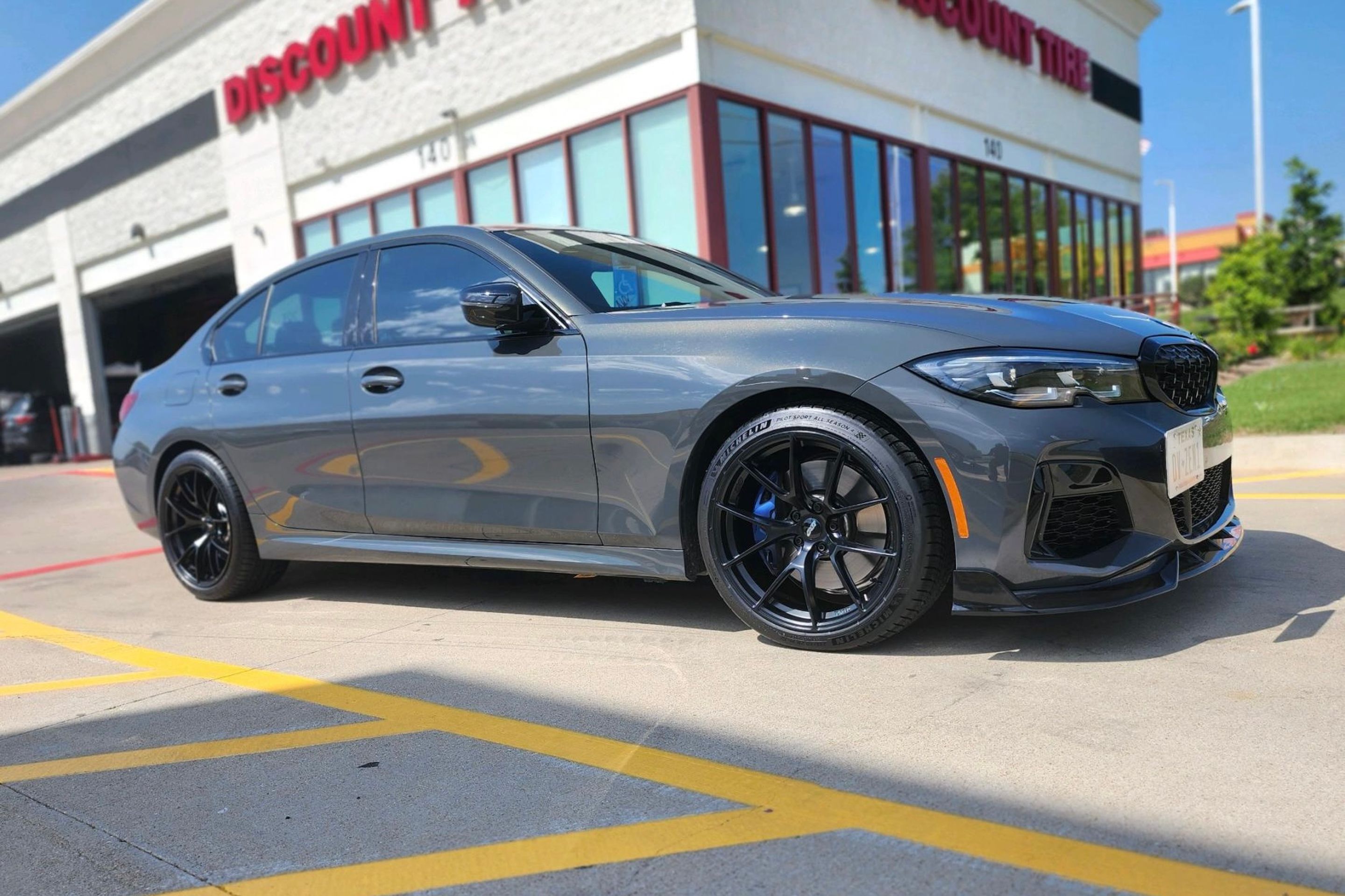 Grey BMW G20 Sedan 3 Series with 19" VS-5RS Apex wheels in Satin Black