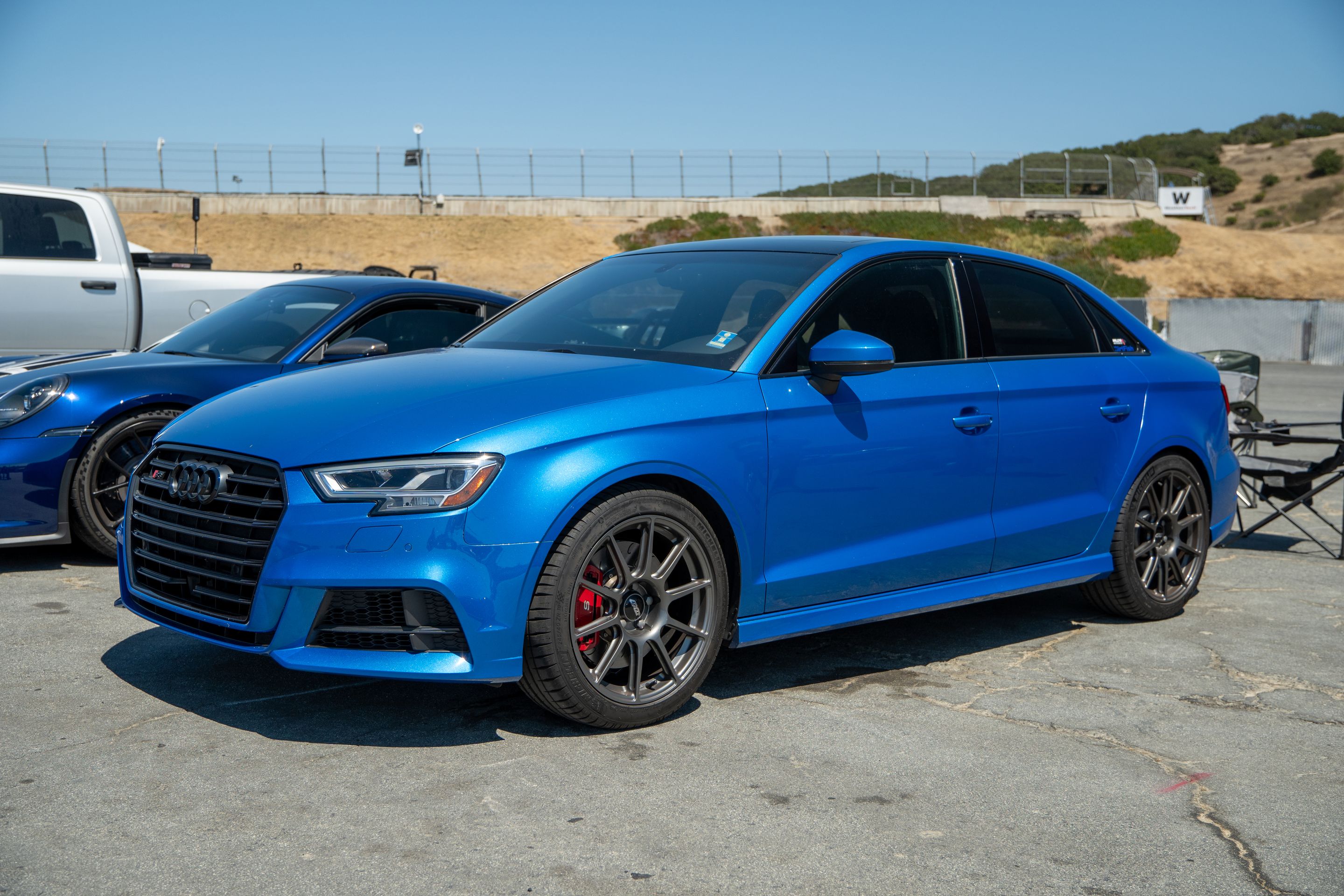 Blue Audi 8V S3 with 18" SM-10 Apex wheels in Anthracite