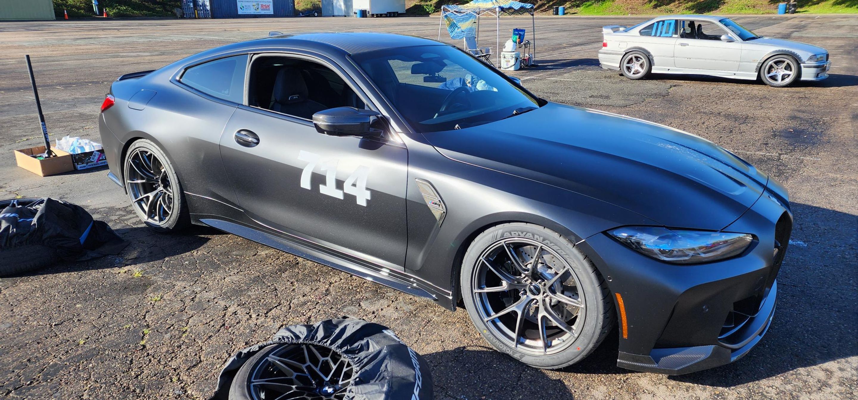 Black BMW G82 Coupe M4 with 19"/20" VS-5RS Apex wheels in Anthracite