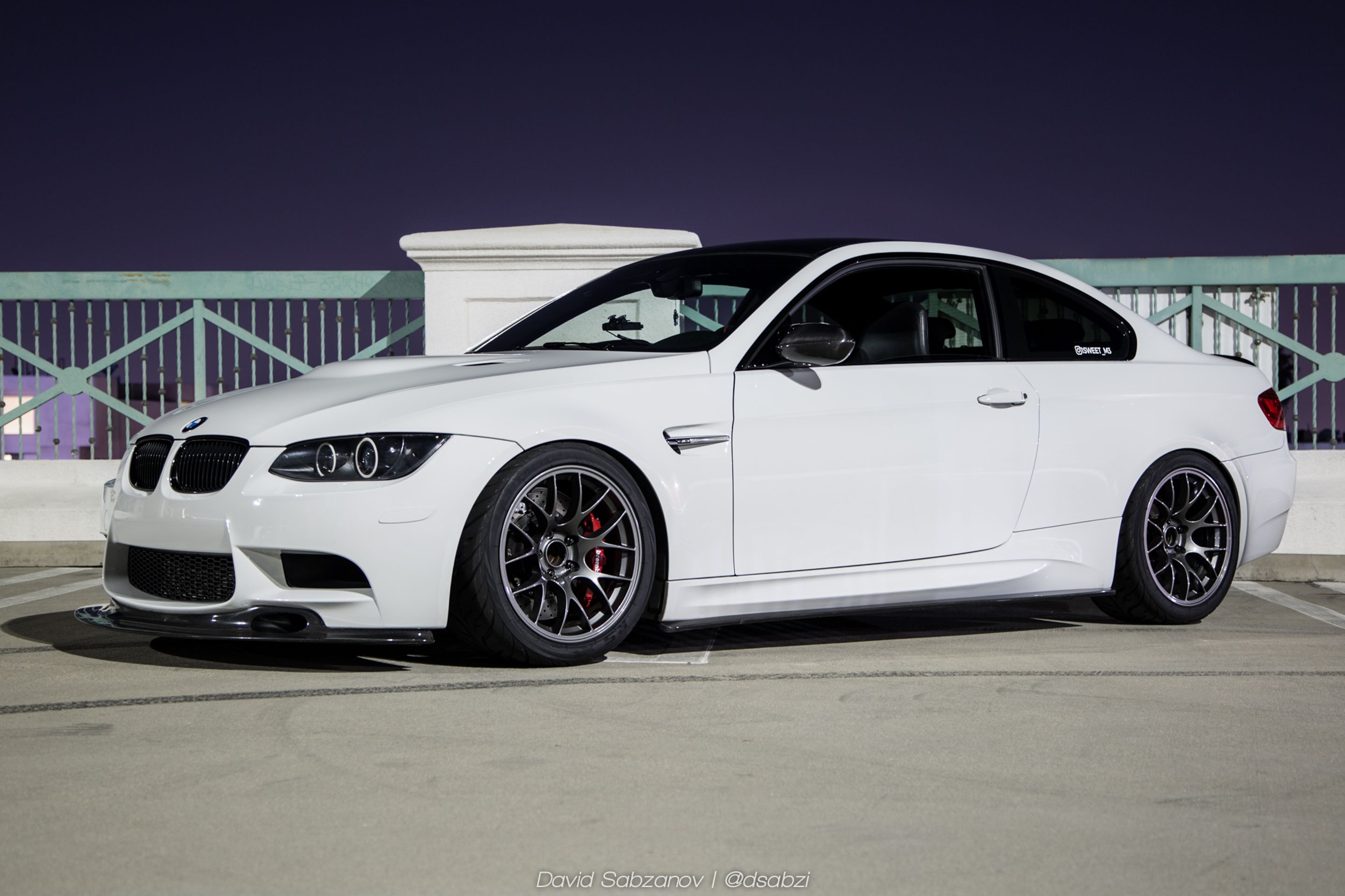 White BMW E92 Coupe M3 with 18" EC-7 Apex wheels in Anthracite