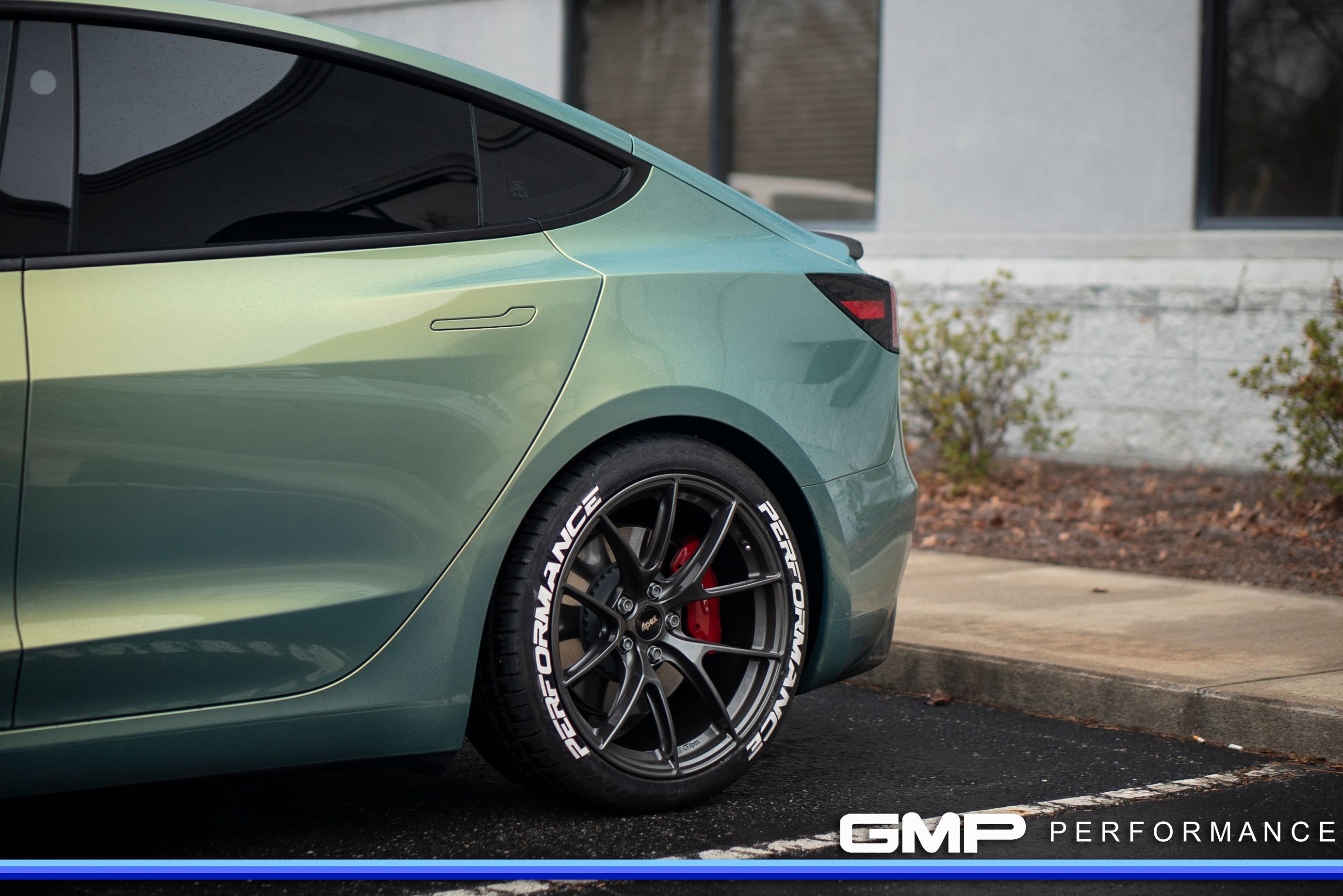 Green Tesla Model 3 with 19" VS-5RS Apex wheels in Brushed Clear