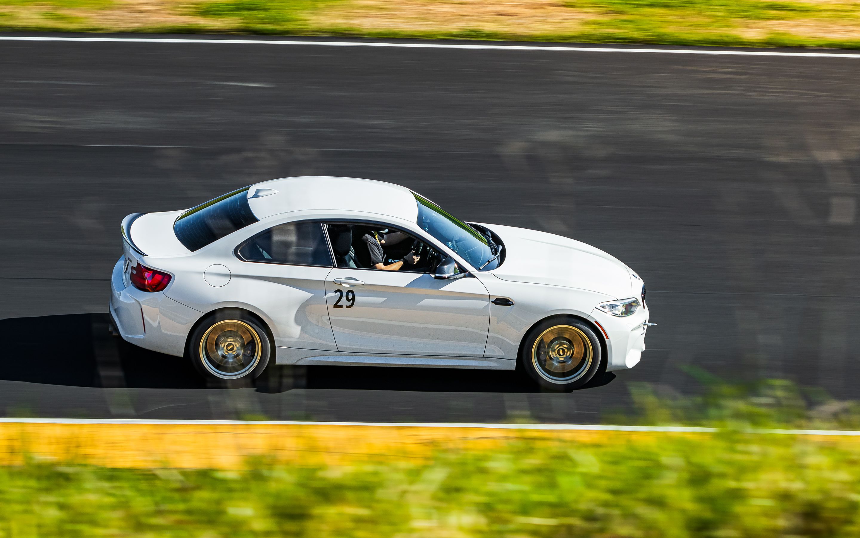 White BMW F87 M2 with 18" VS-5RS Apex wheels in Motorsport Gold