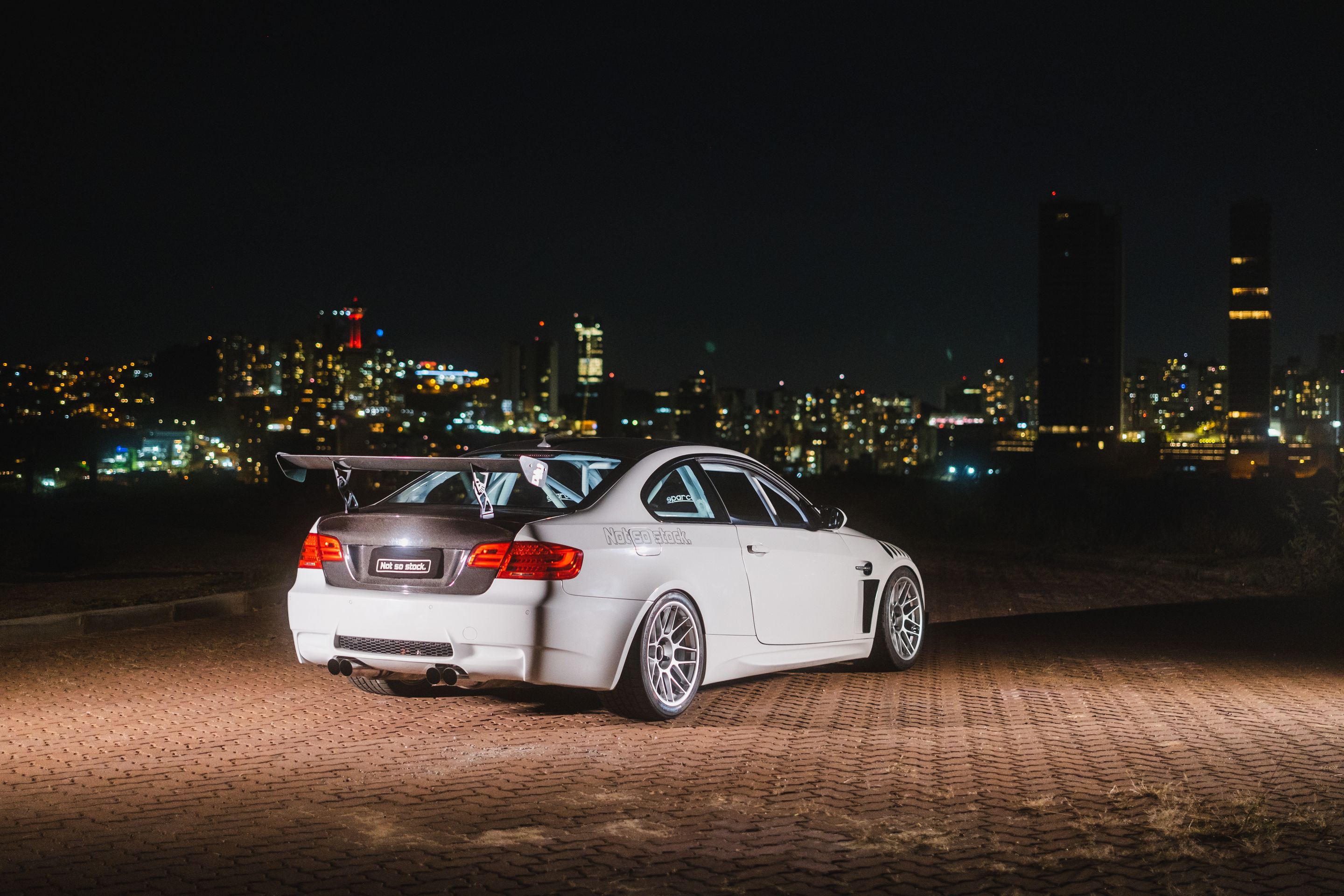 White BMW E92 Coupe M3 with 18" ARC-8 Apex wheels in Hyper Silver
