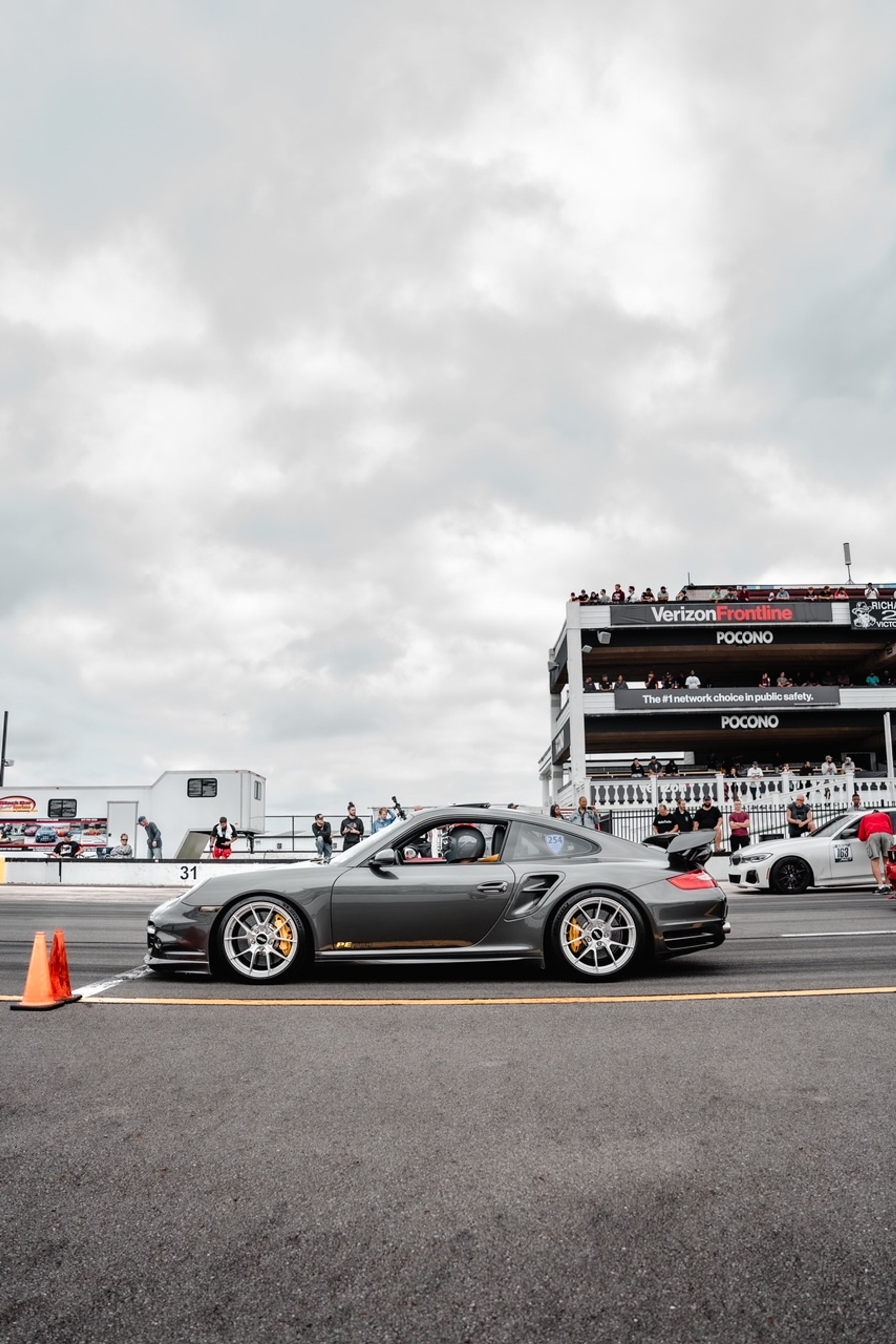 Grey Porsche 911 997 Turbo with 19" VS-5RS Apex wheels in Brushed Clear