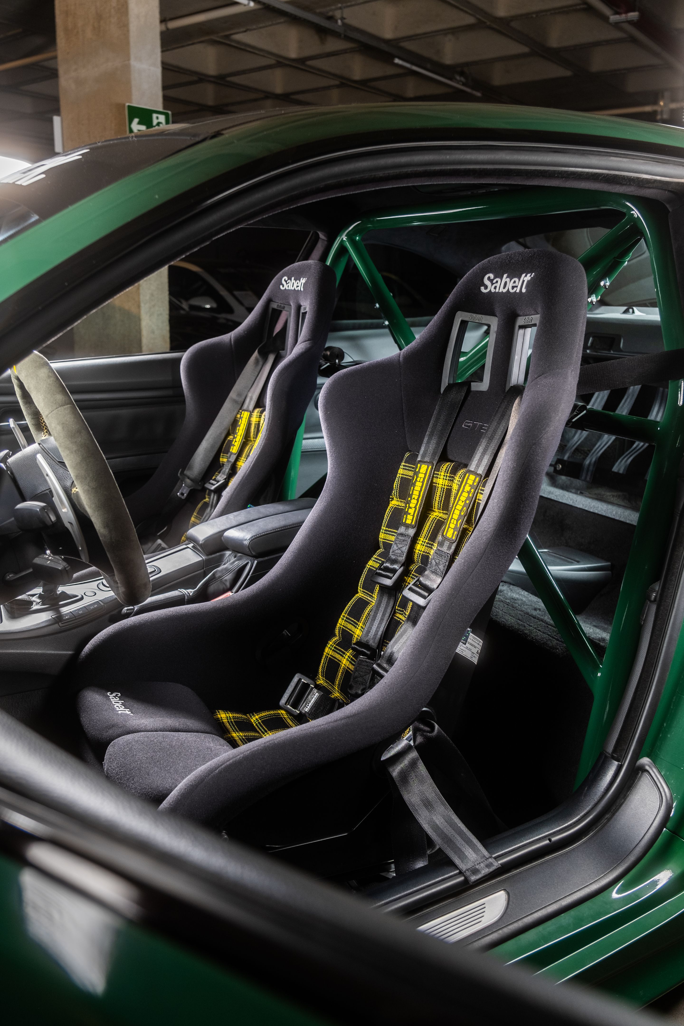 Green BMW E92 Coupe M3 with 18" ARC-8 Apex wheels in Anthracite