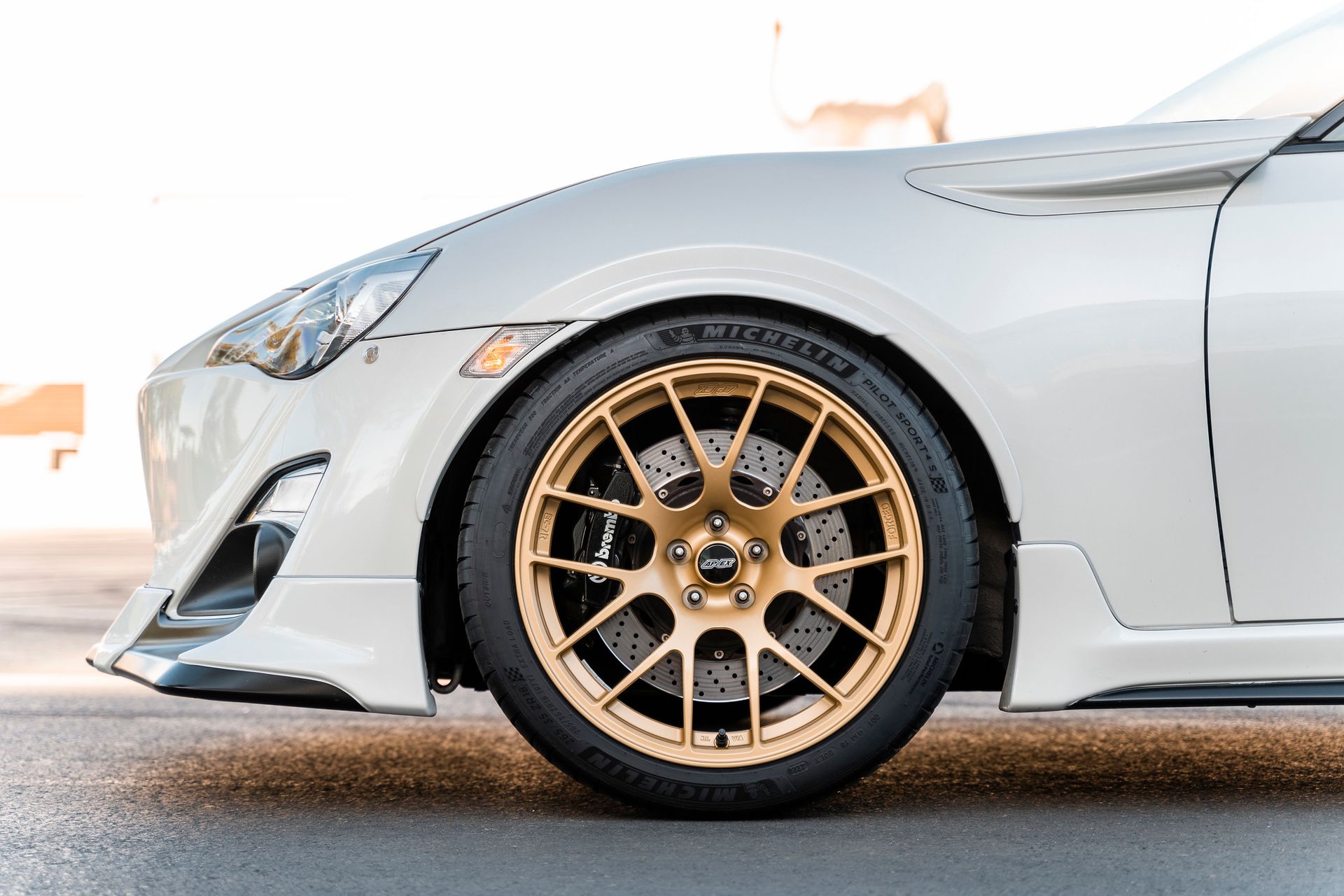 Stock Frs Rims Jessie's 2013 Scion FR-S On 18