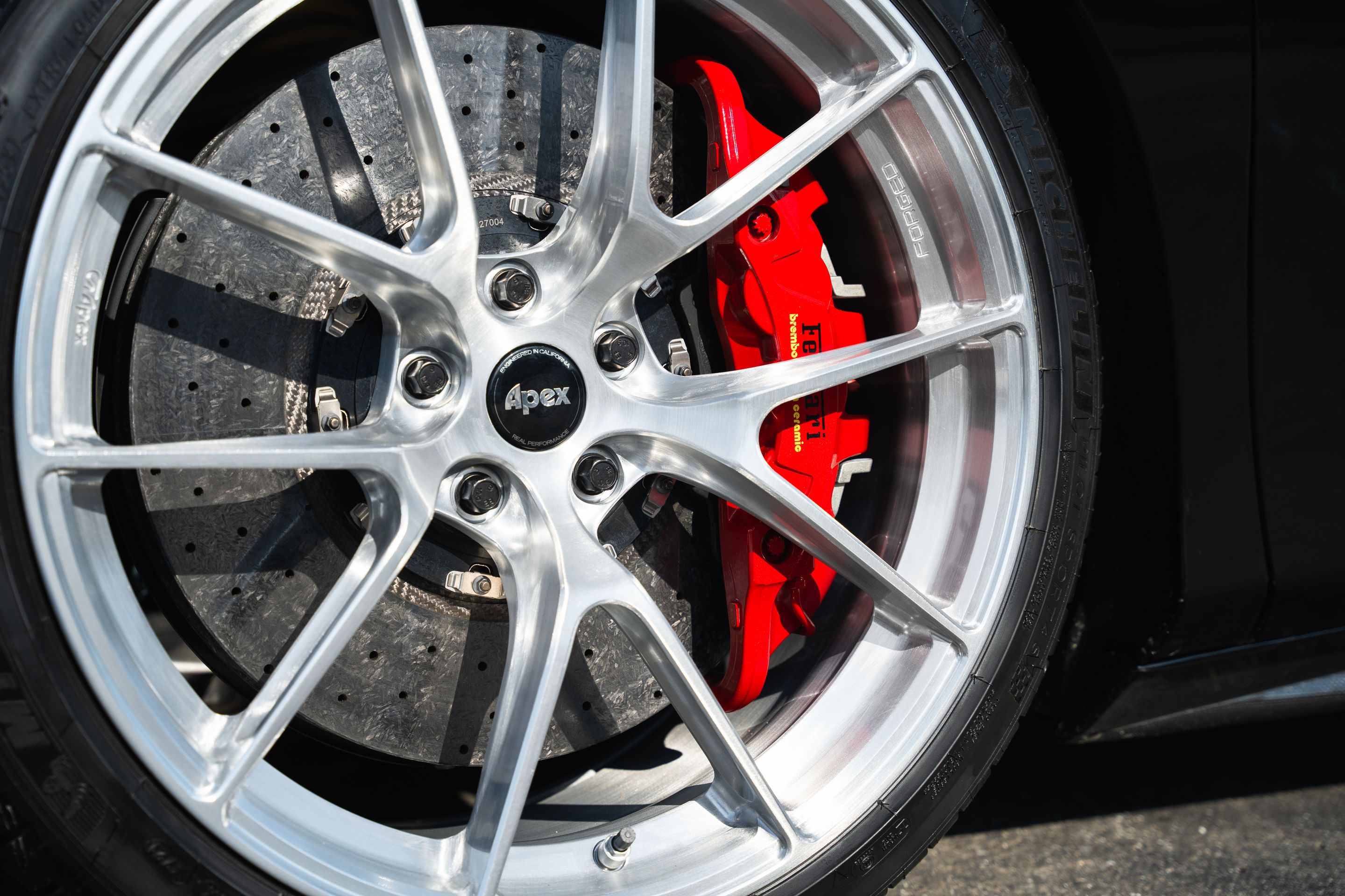 Black Ferrari 488 with 20" VS-5RS Apex wheels in Brushed Clear