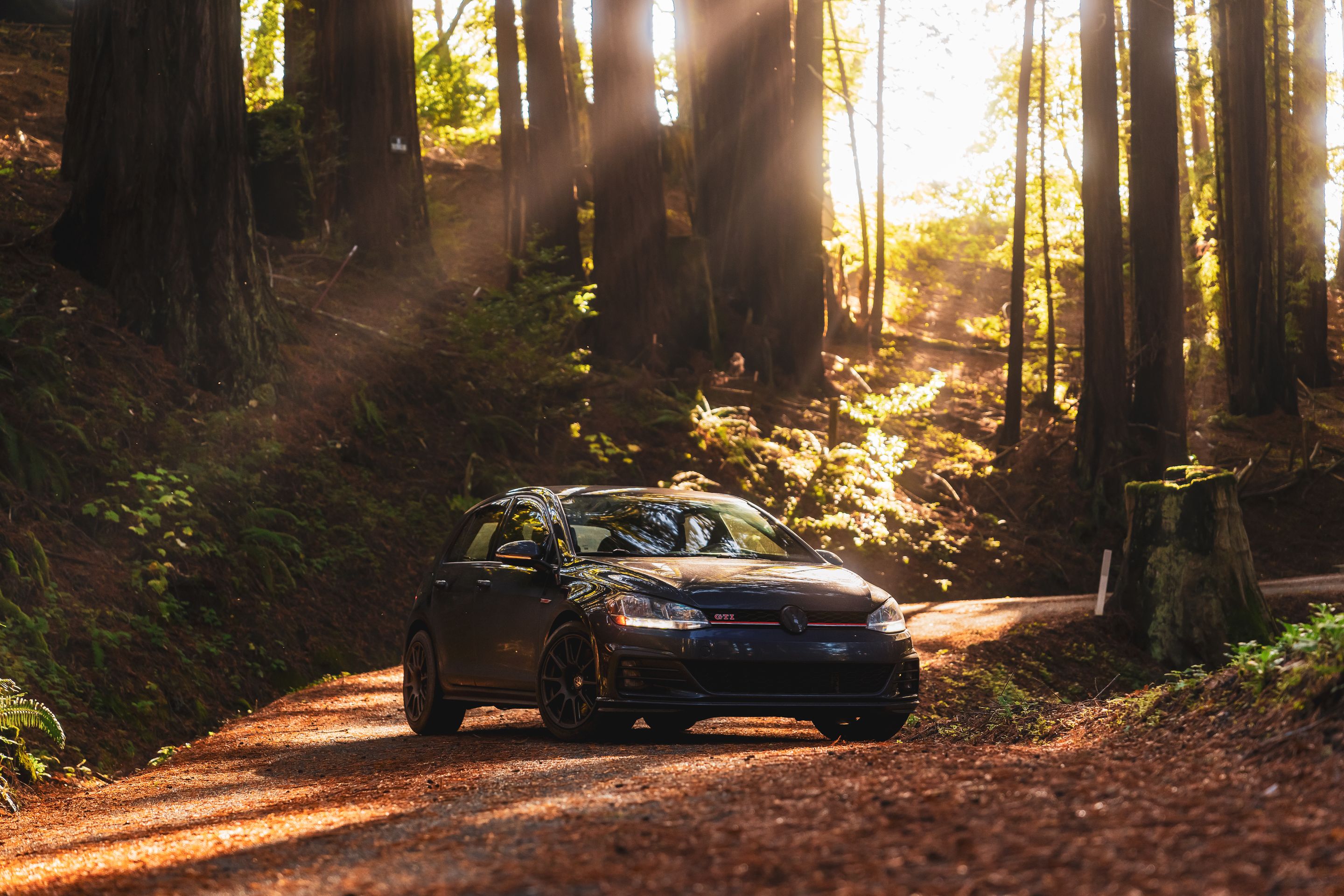 Black VW MK7 GTI with 17" SM-10 Apex wheels in Anthracite