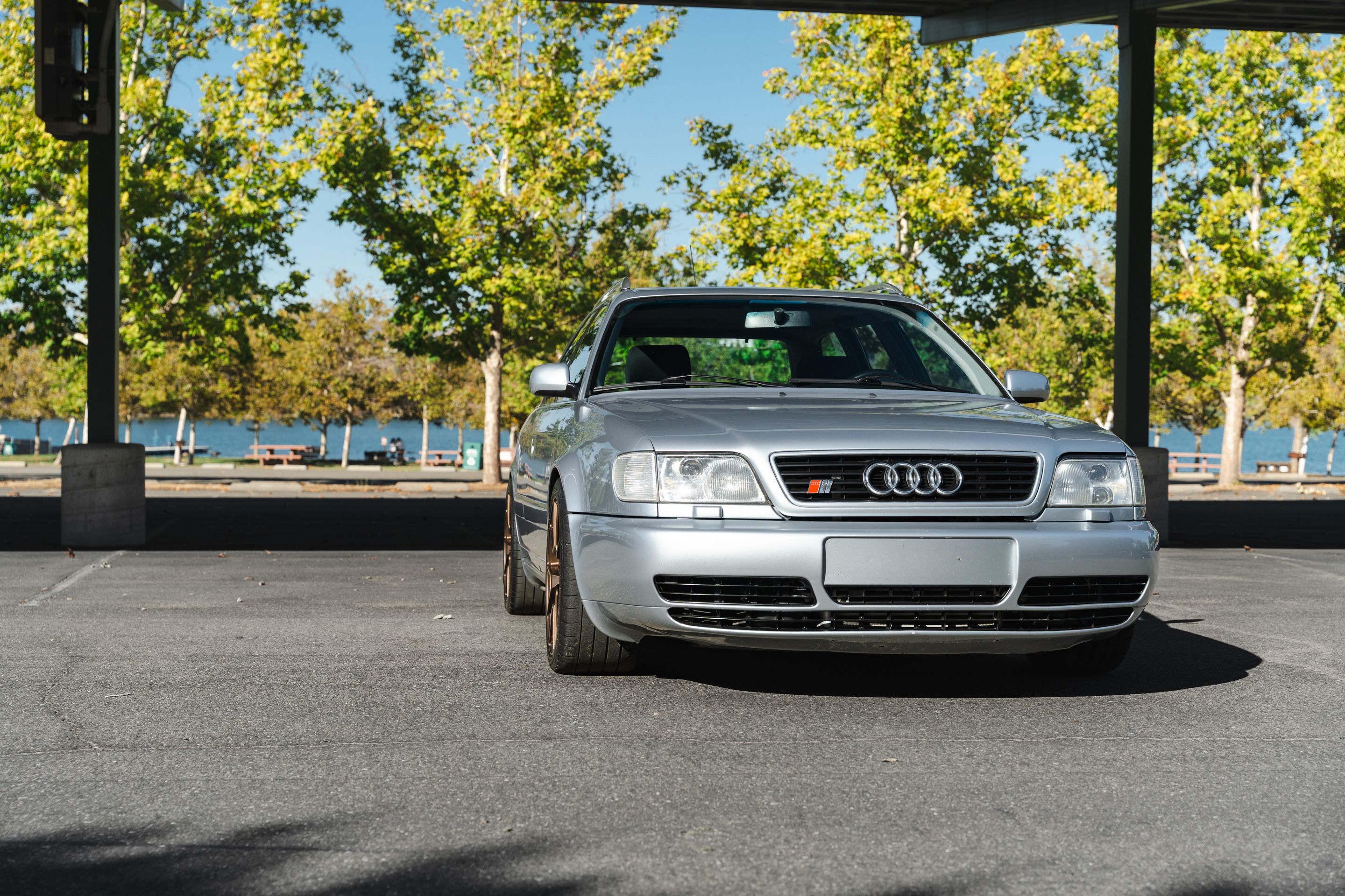 Silver Audi C4 S6 Avant/Wagon with 18" VS-5 Apex wheels in Satin Bronze