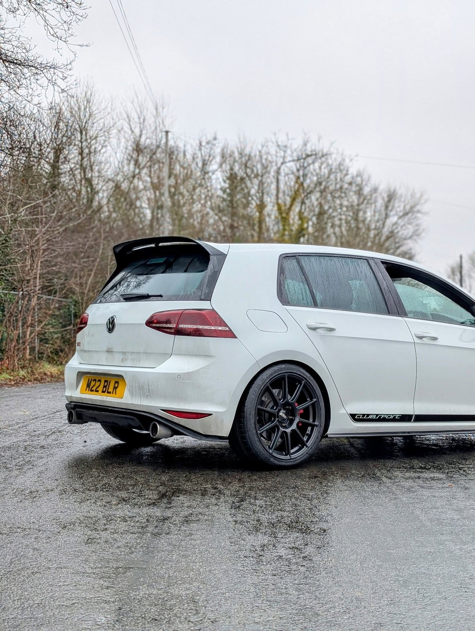 White VW MK7 GTI with 18" SM-10 Apex wheels in Satin Black