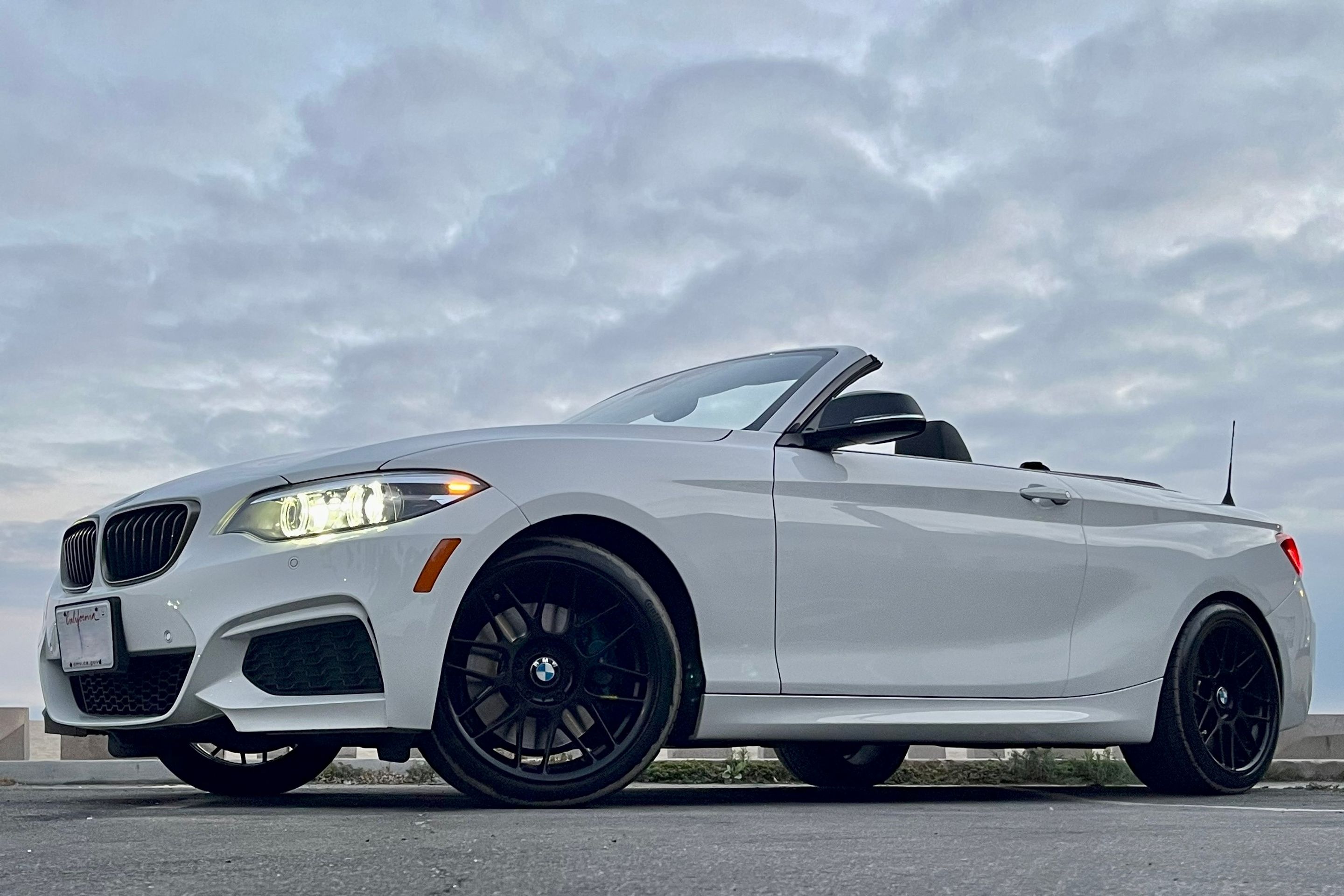 White BMW F23 Convertible 2 Series with 18" ARC-8 Apex wheels in Satin Black
