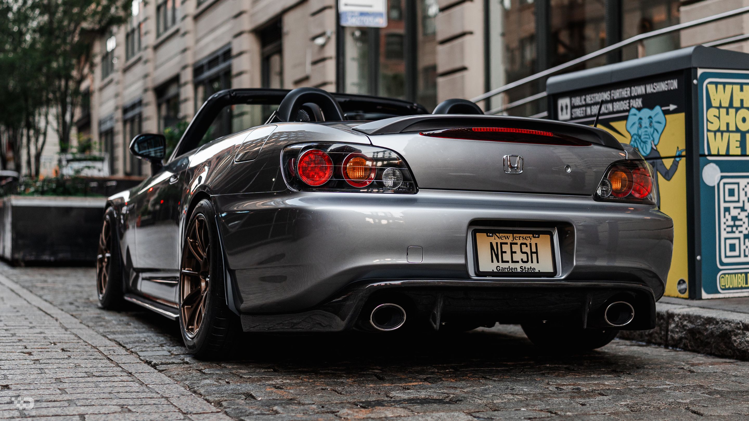 Grey Honda S2000 with 17" SM-10RS Apex wheels in Satin Bronze