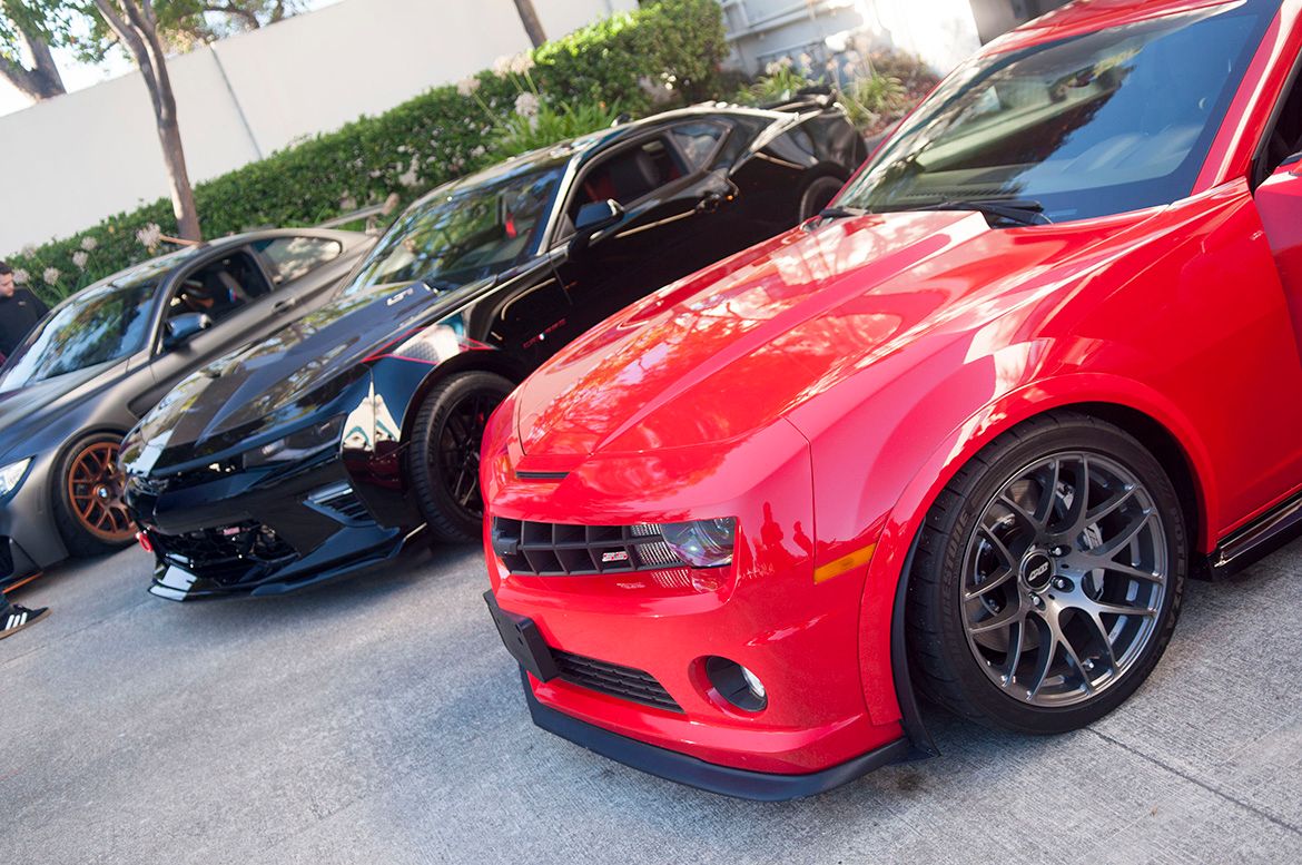 Black Chevrolet 6th Gen Camaro SS with 19" ARC-8 Apex wheels in Satin Black
