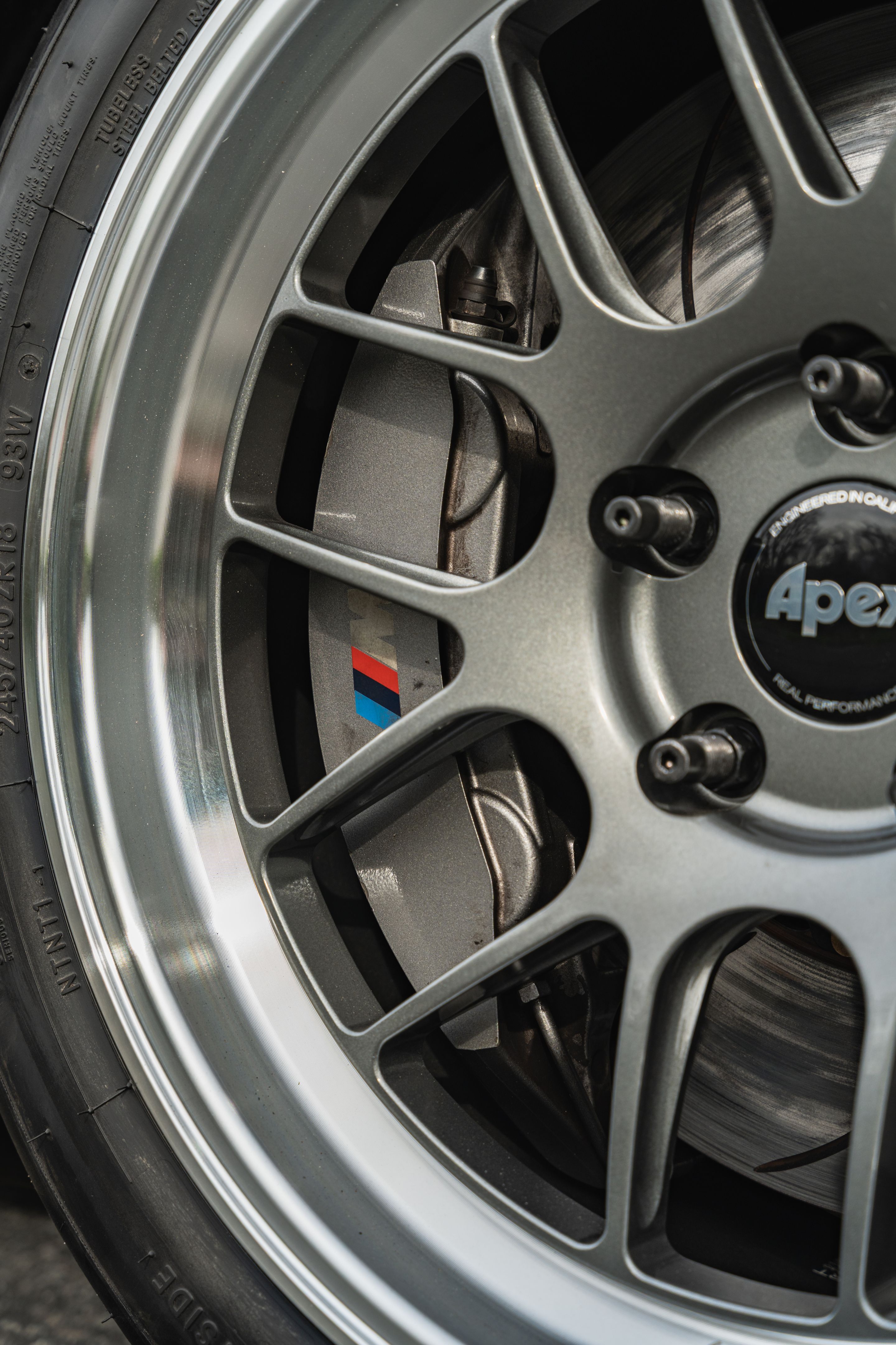 Blue BMW F87 M2 with 18" ML-7RT Apex wheels in Machined Lip Anthracite