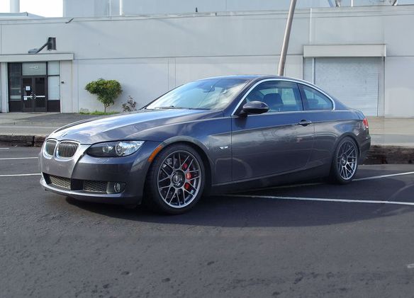 BMW E91 Wagon 3 Series with 18 EC-7RS in Anthracite on BMW E90