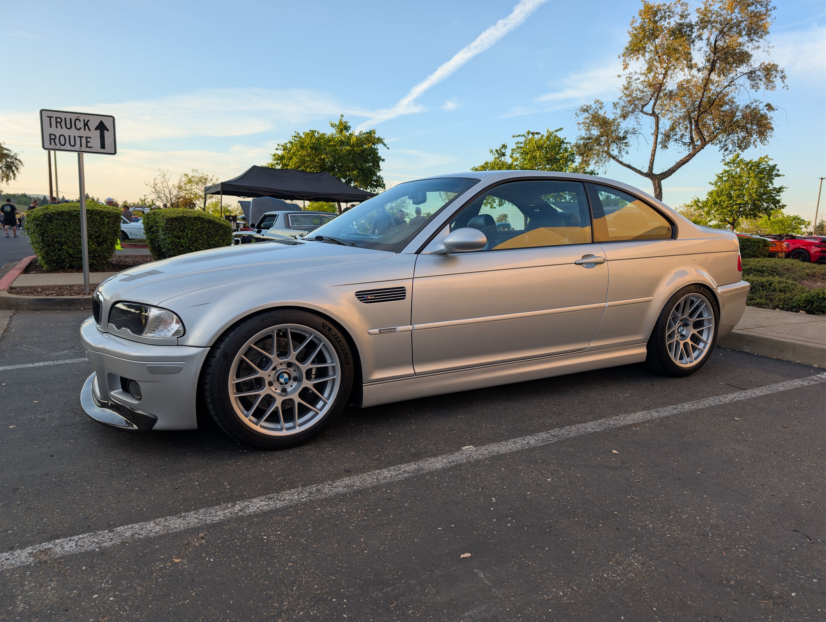 Silver BMW E46 M3 with 18" ARC-8 Apex wheels in Race Silver