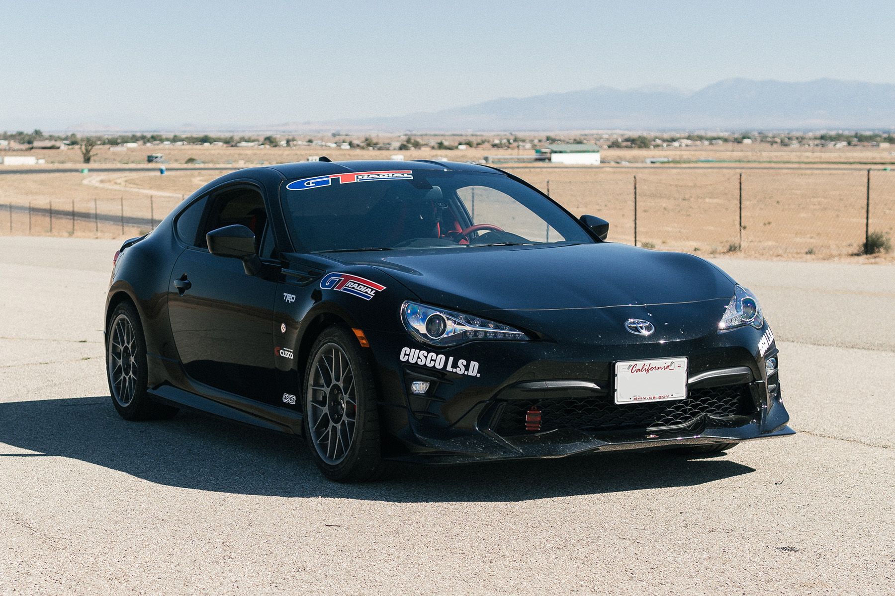 Black Toyota 86 / GT86 / FT86 with 17" ARC-8 Apex wheels in Anthracite