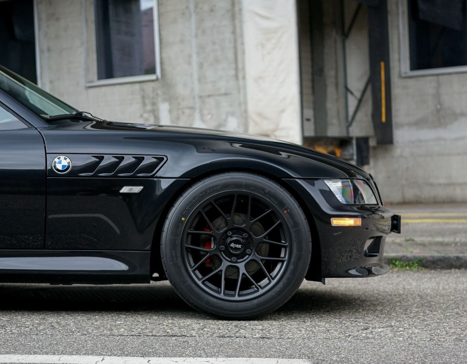 Black BMW E36/8 Coupe Z3 with 17" ARC-8 Apex wheels in Satin Black