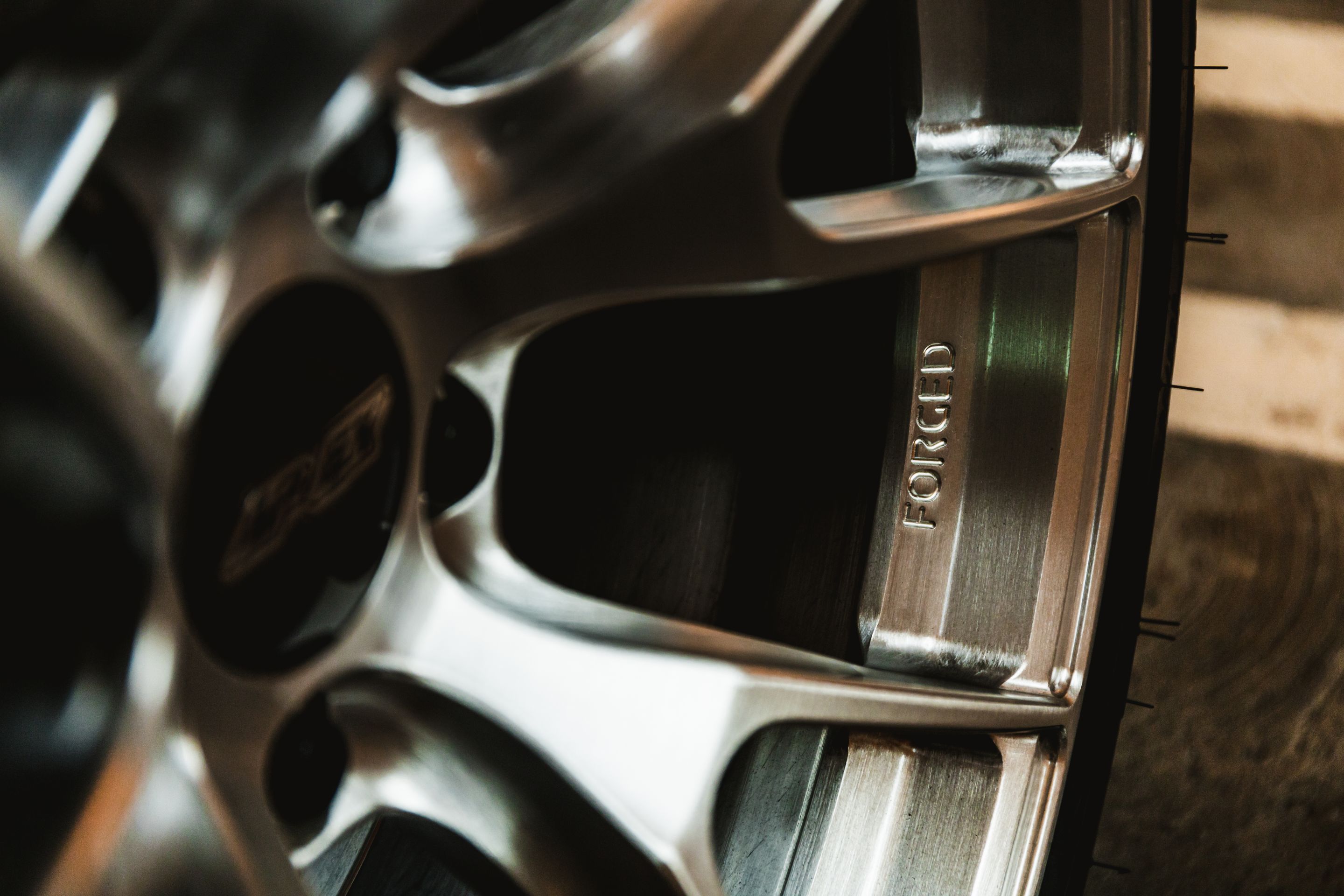 White BMW E92 Coupe M3 with 18" VS-5RS Apex wheels in Brushed Clear