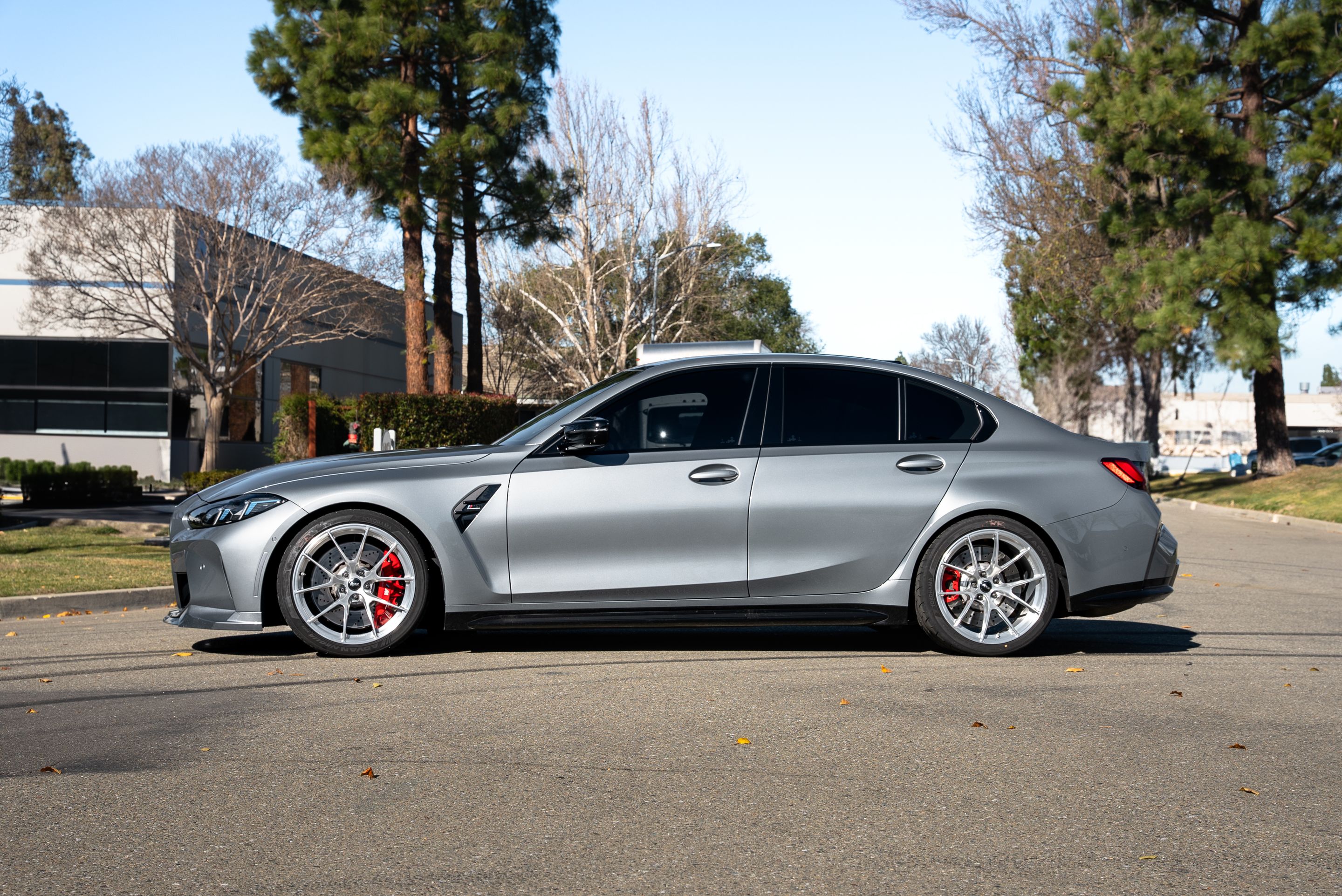 Silver BMW G80 M3 with 19" VS-5RS Apex wheels in Brushed Clear