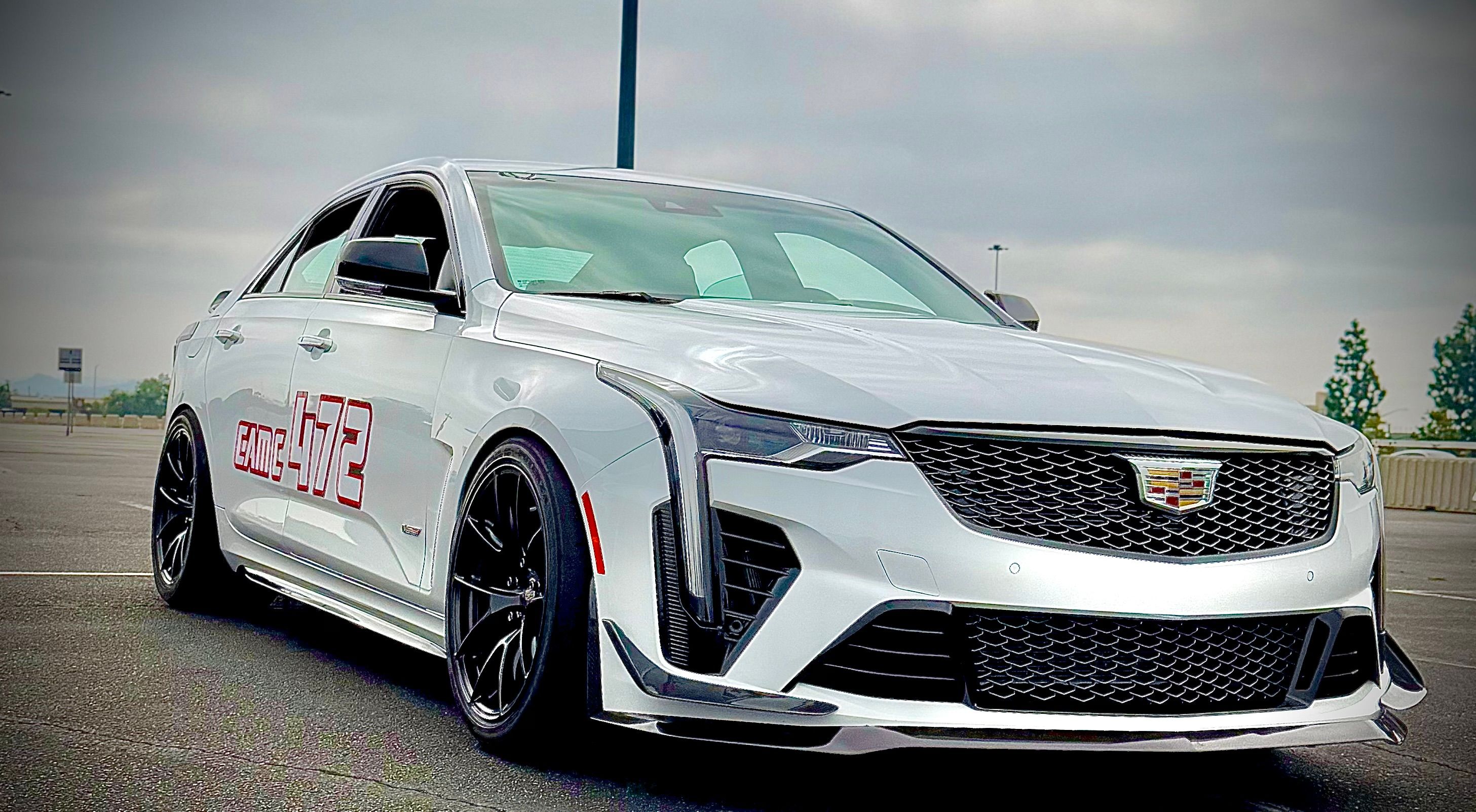 White Cadillac CT4-V Blackwing - VS-5RS in Satin Black