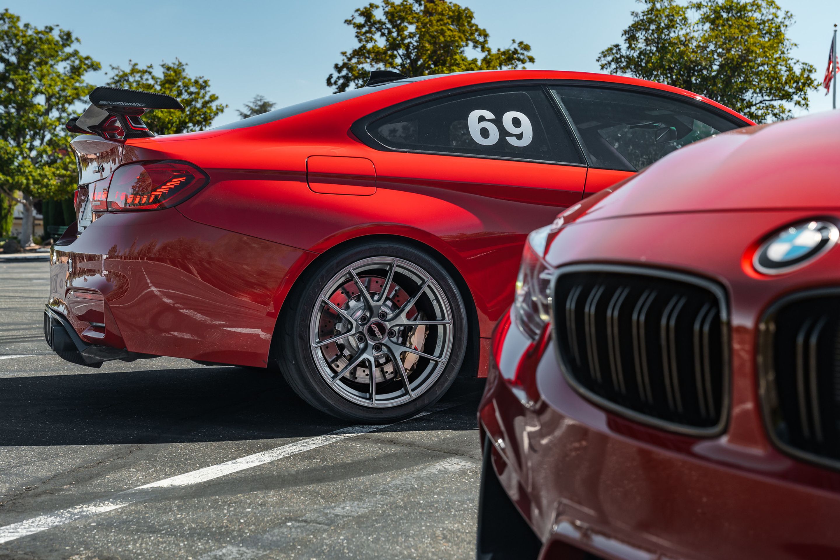 Red BMW F82 Coupe M4 with 19" VS-5RS Apex wheels in Anthracite