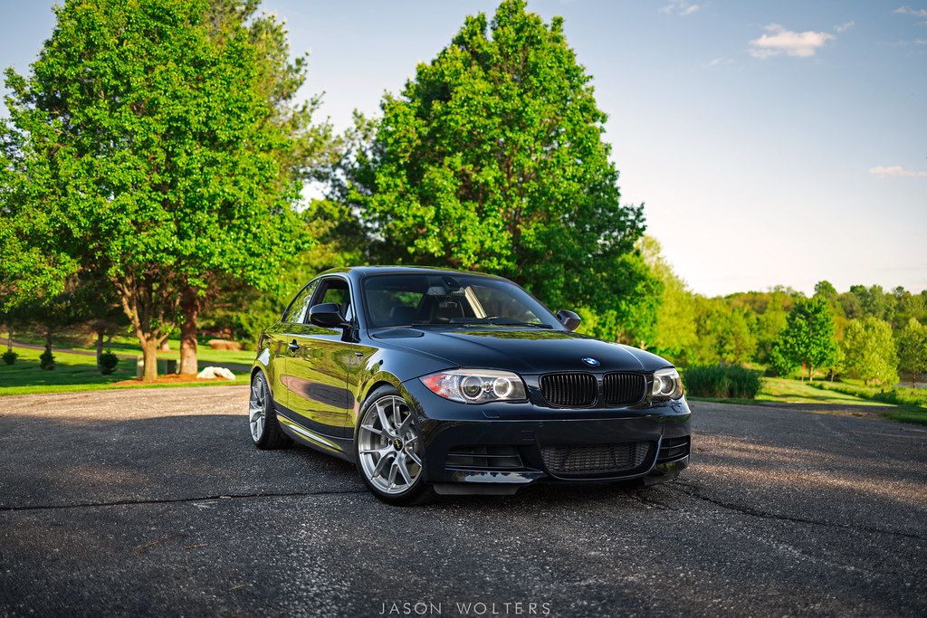Black BMW E82 Coupe 1 Series with 18" VS-5RS Apex wheels in Brushed Clear