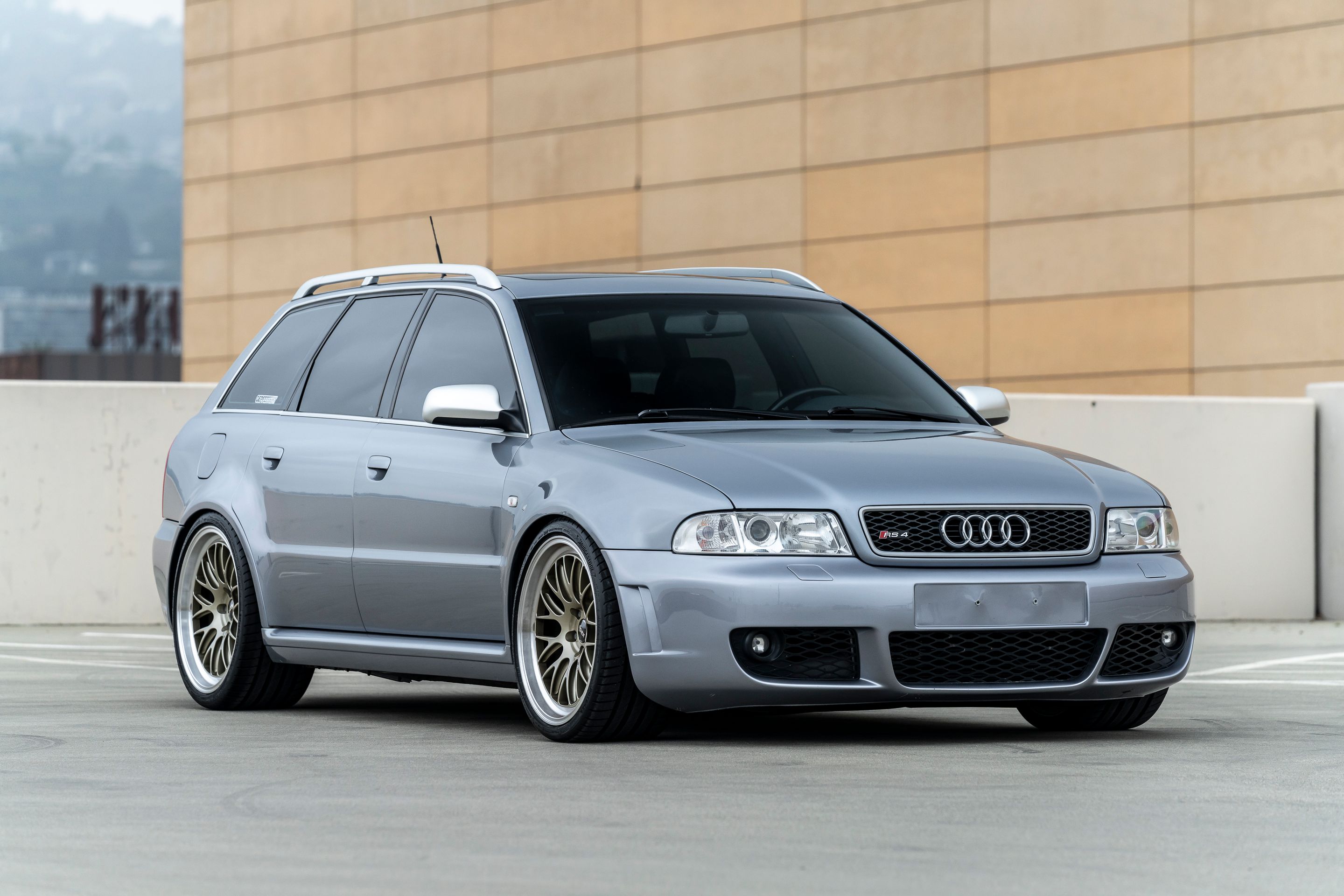 Silver Audi B5 RS 4 Avant/Wagon with 19" ML-10RT Apex wheels in Machined Lip Gloss Motorsport Gold