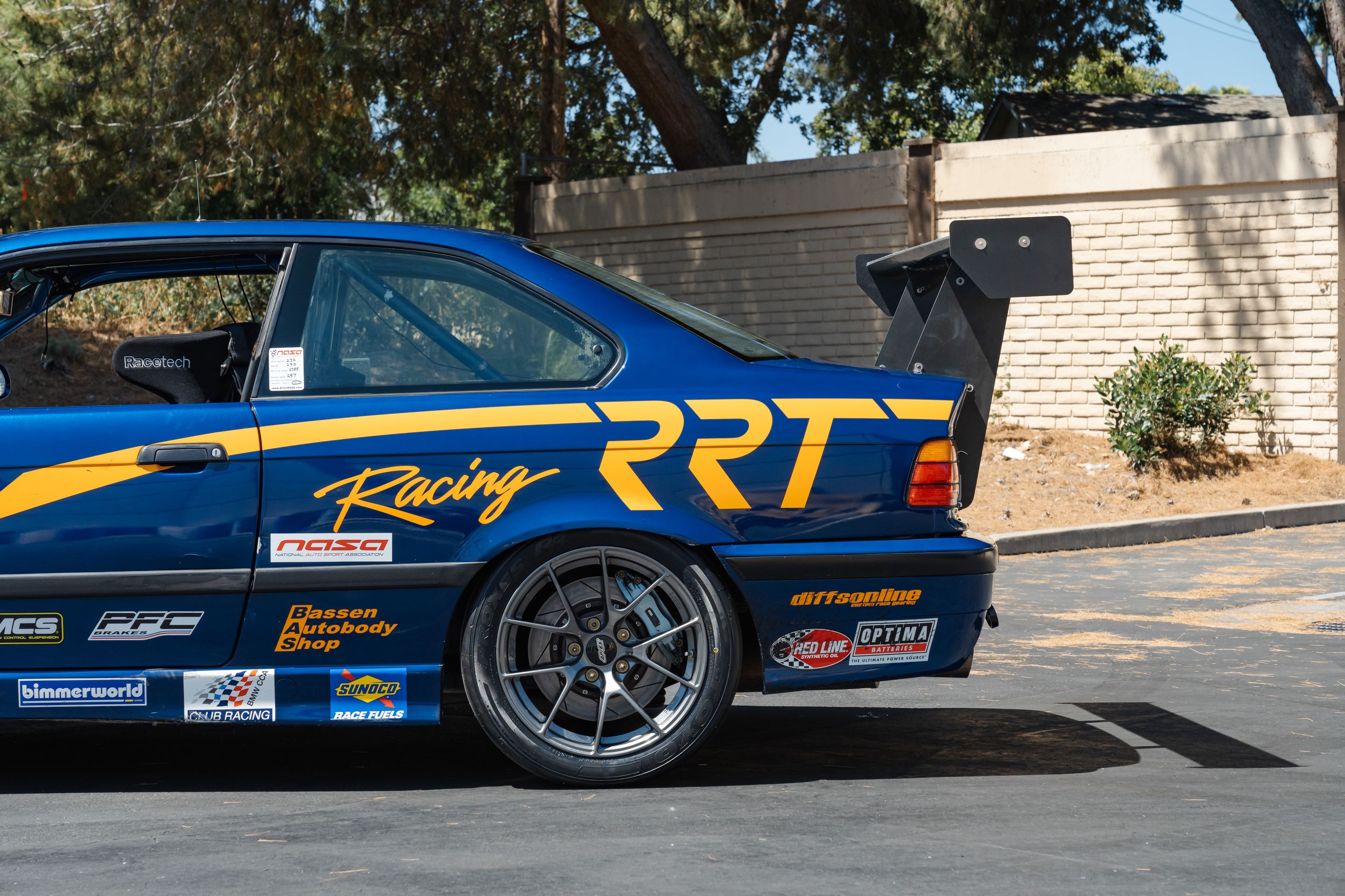 Blue BMW E36 3 Series with 17" VS-5RS Apex wheels in Anthracite