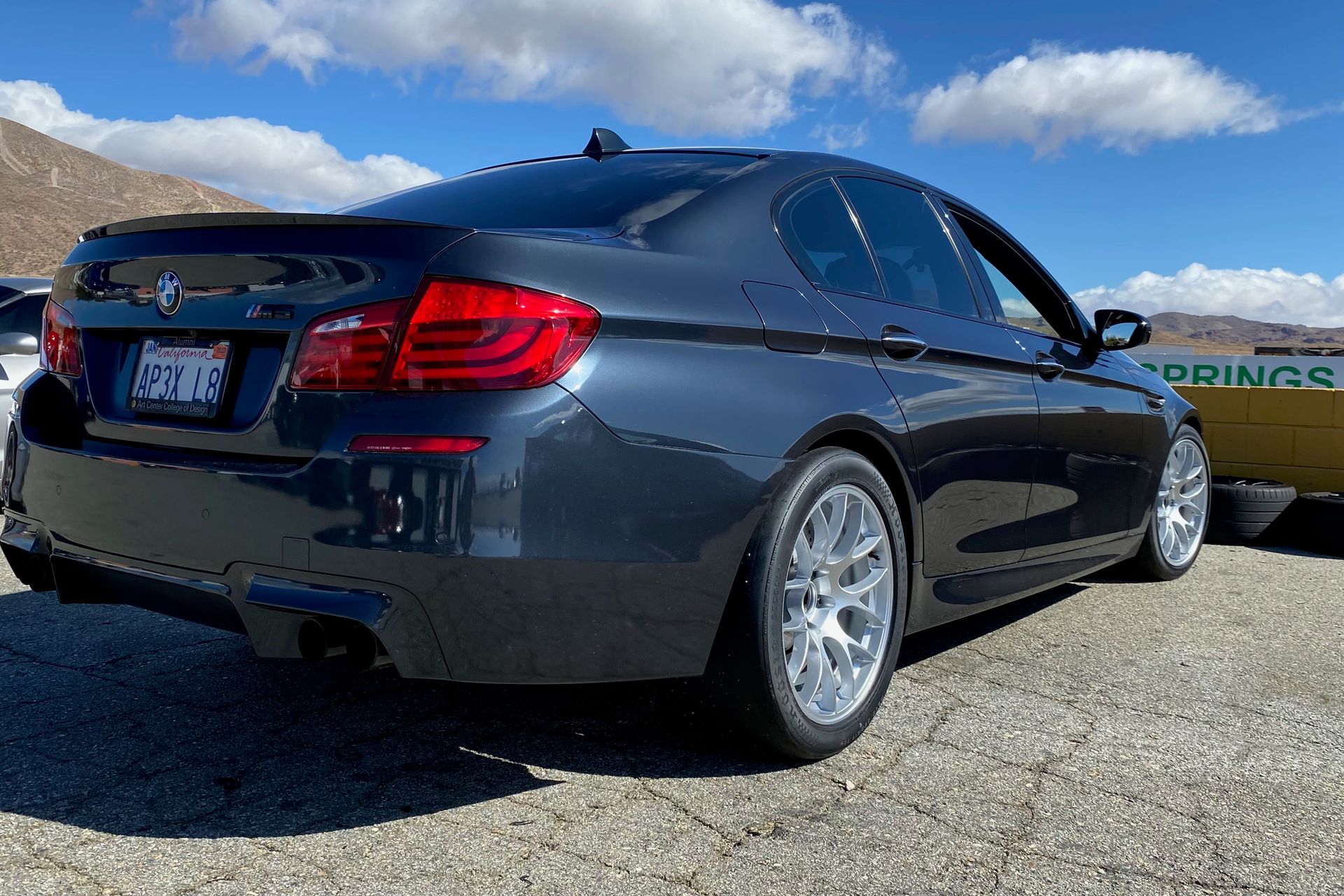 BMW F10 M5 with 19