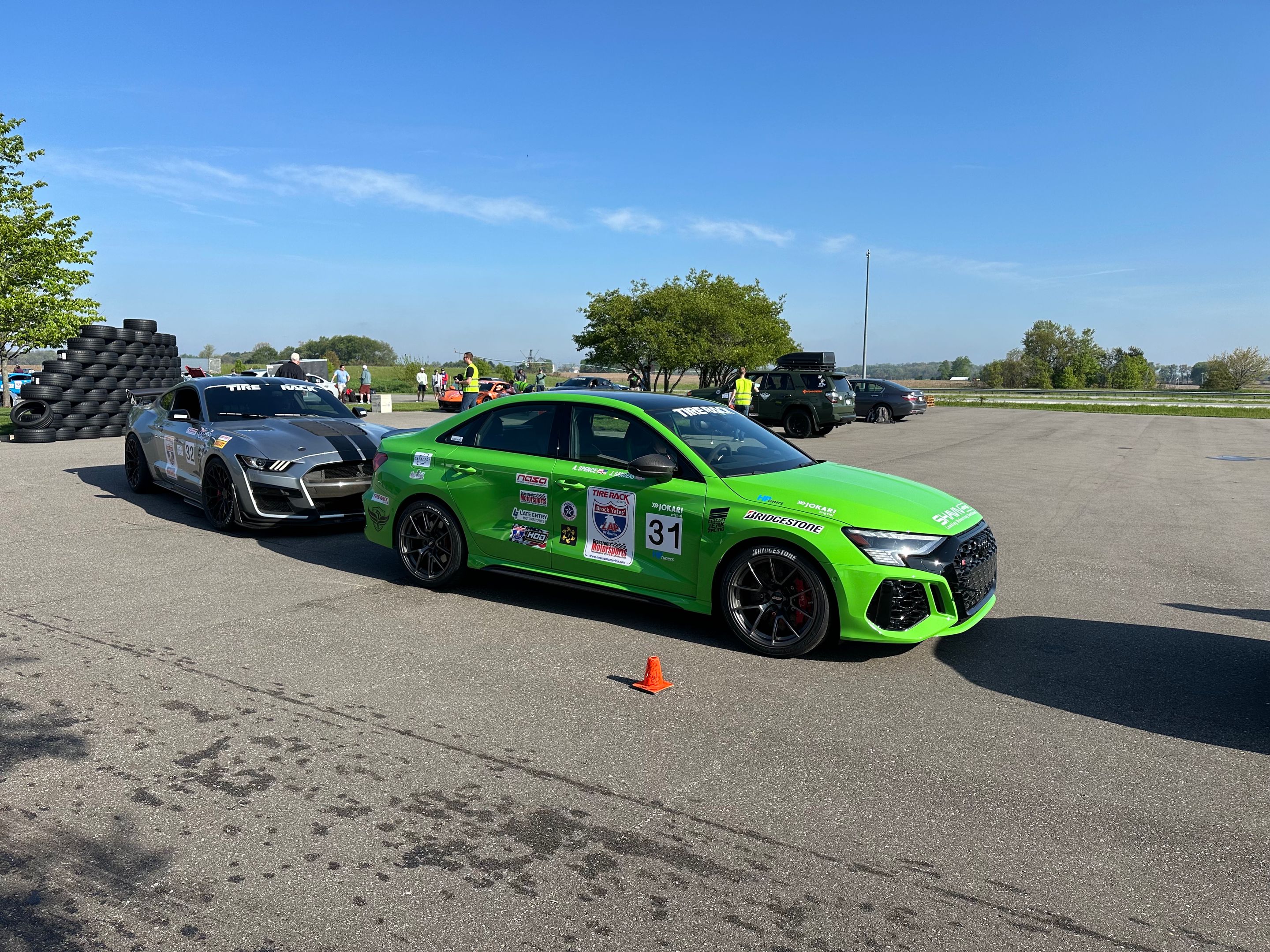 Green Audi 8Y RS 3 with 18" VS-5RS Apex wheels in Anthracite