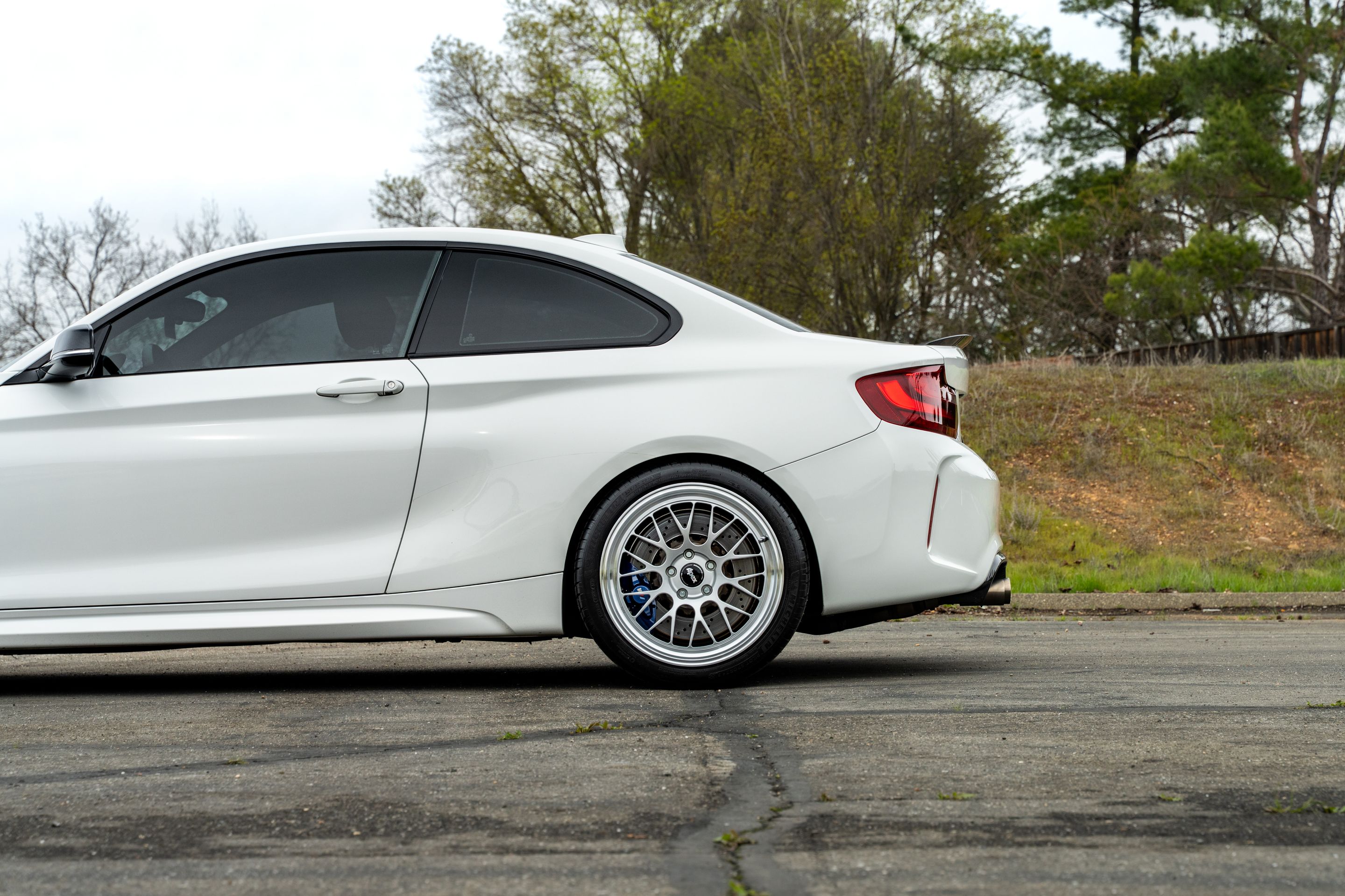 White BMW F87 M2 with 19" ML-10RT Apex wheels in Machined Lip Race Silver