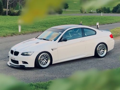 White BMW M3 - ML-10RT in Machined Lip Brushed Clear