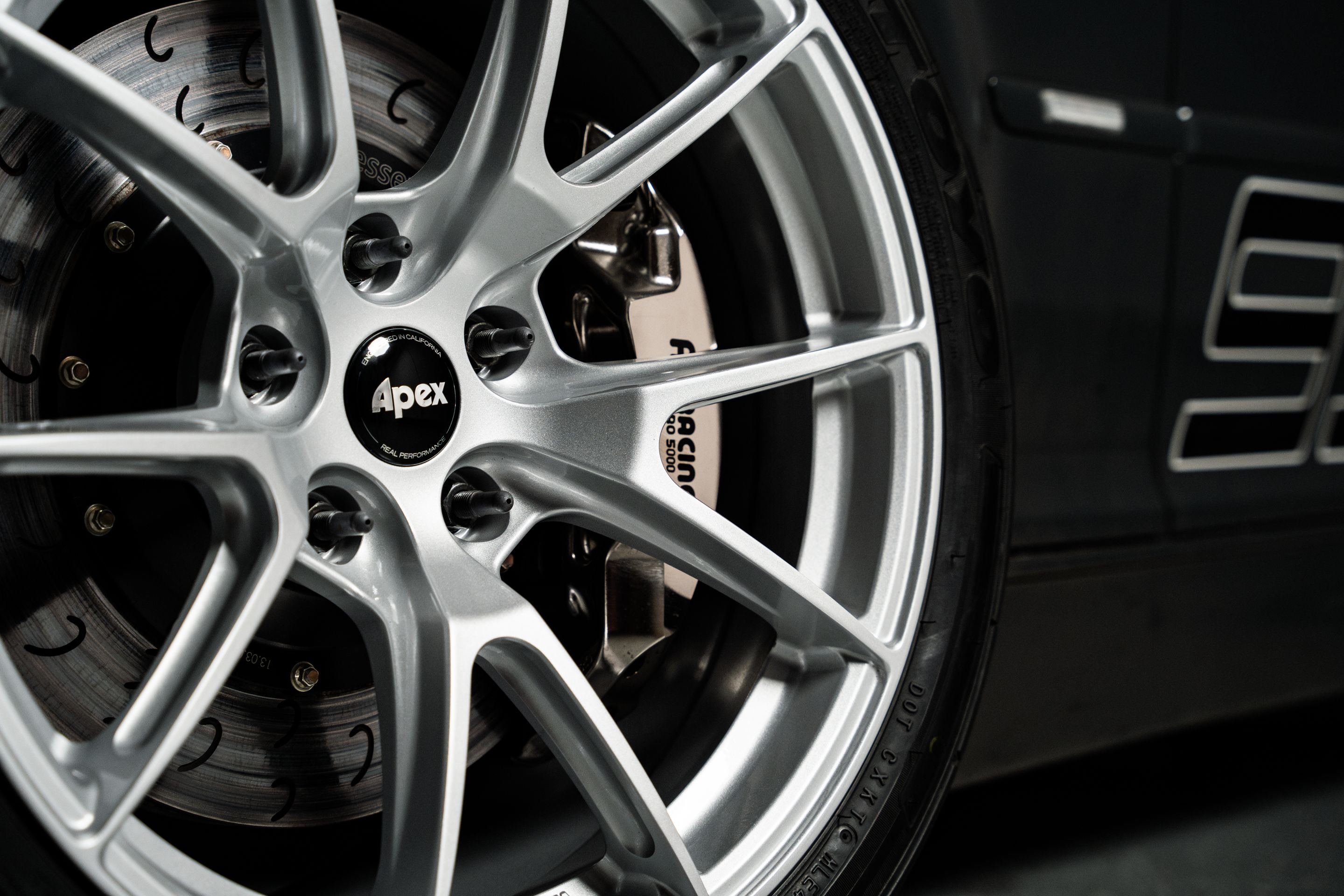 Grey BMW E46 M3 with 18" VS-5 Apex wheels in Race Silver