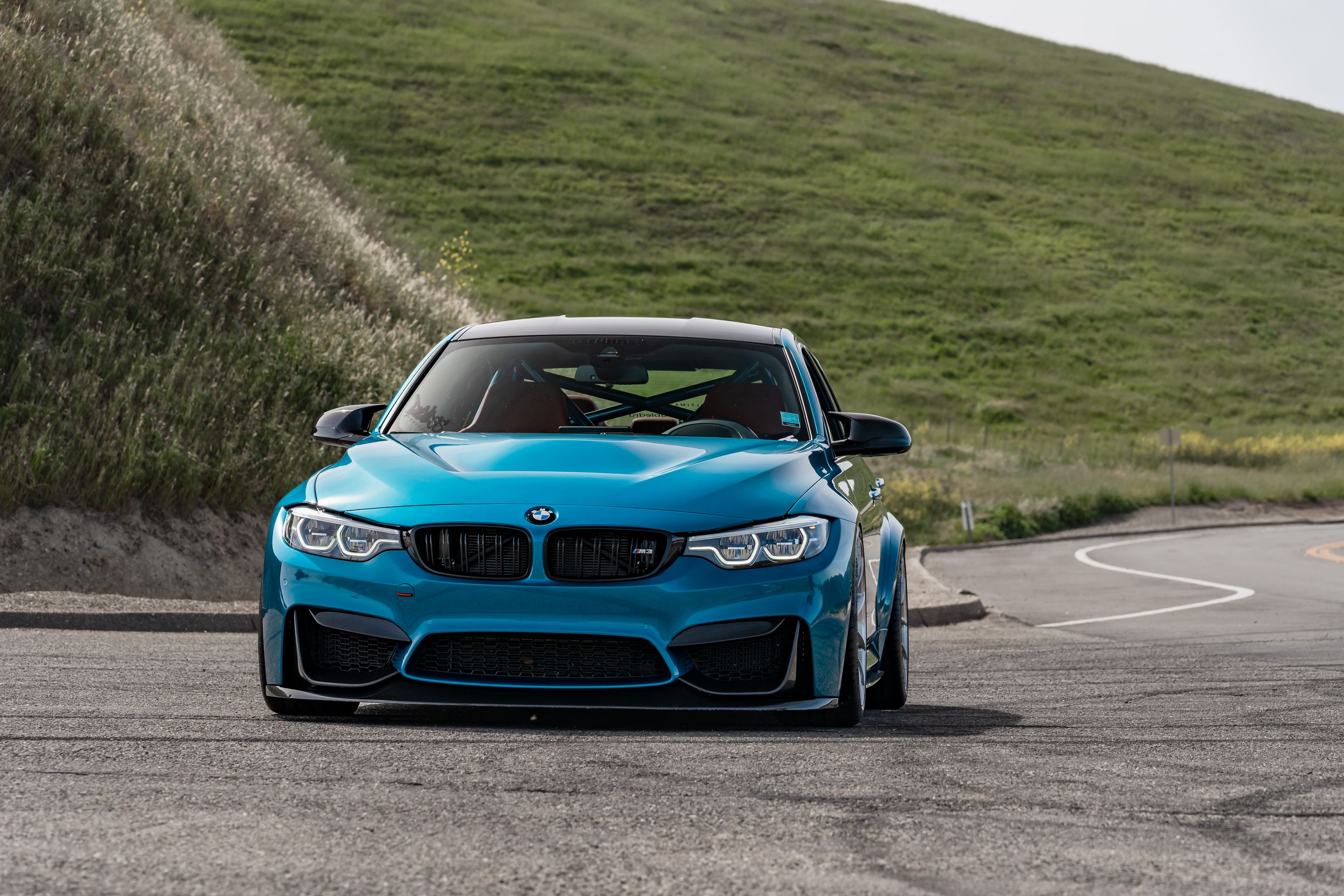 Blue BMW F80 M3 with 19" VS-5RS Apex wheels in Brushed Clear