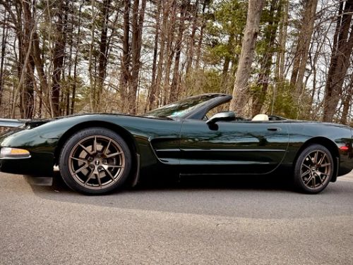 Green Chevrolet Corvette - VS-5 in Satin Bronze
