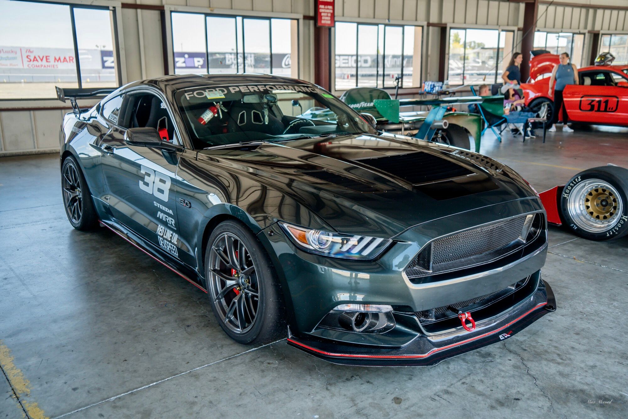 Green Ford S550 Mustang GT with 19" VS-5RS Apex wheels in Anthracite