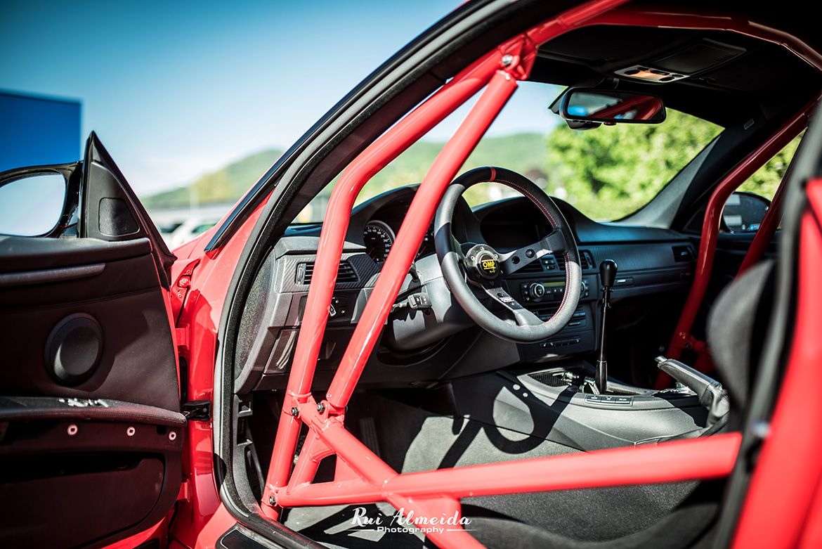 Blue BMW E92 Coupe M3 with 18" EC-7 Apex wheels in Satin Black