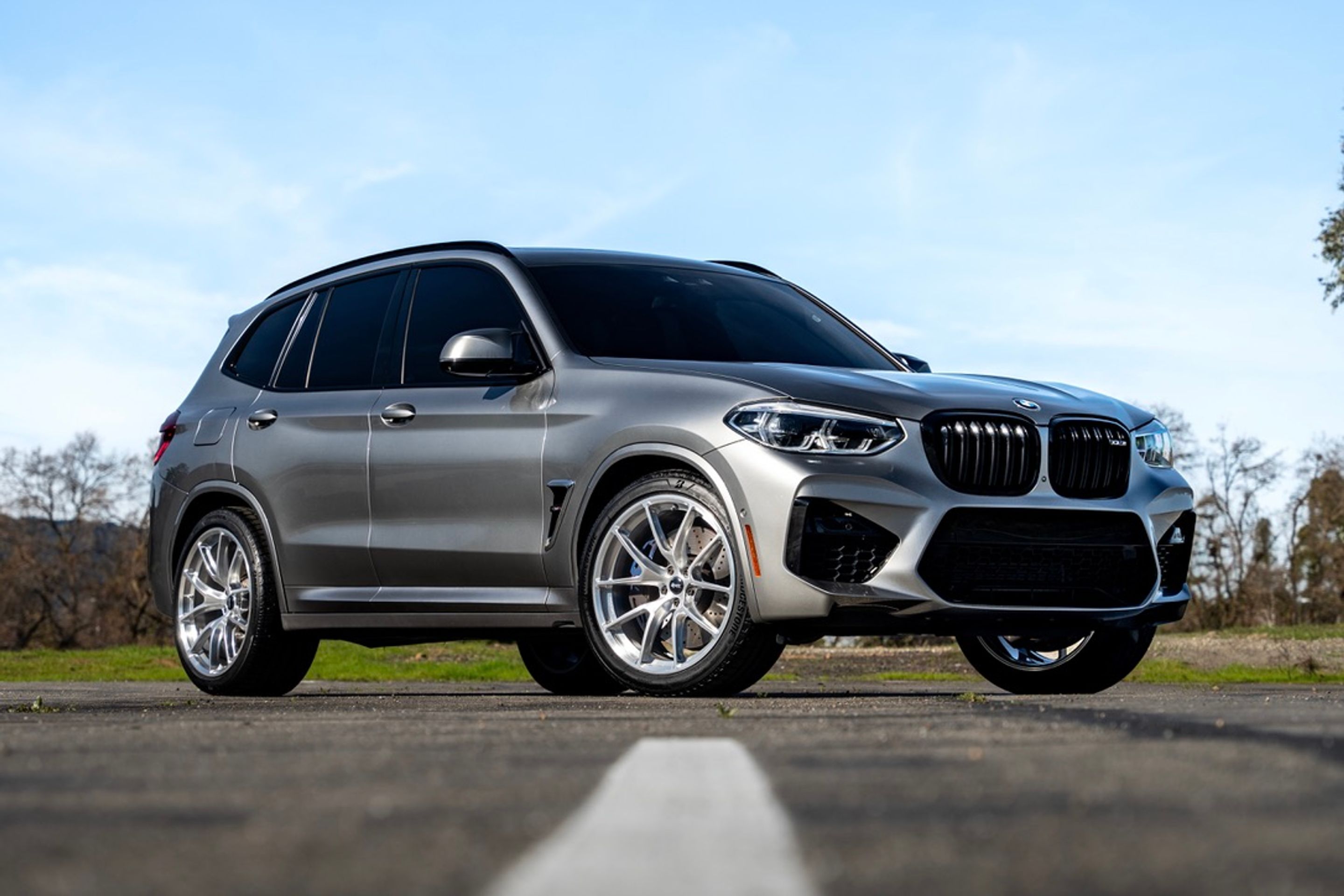 Silver BMW F97 X3M with 21" VS-5RX Apex wheels in Brushed Clear