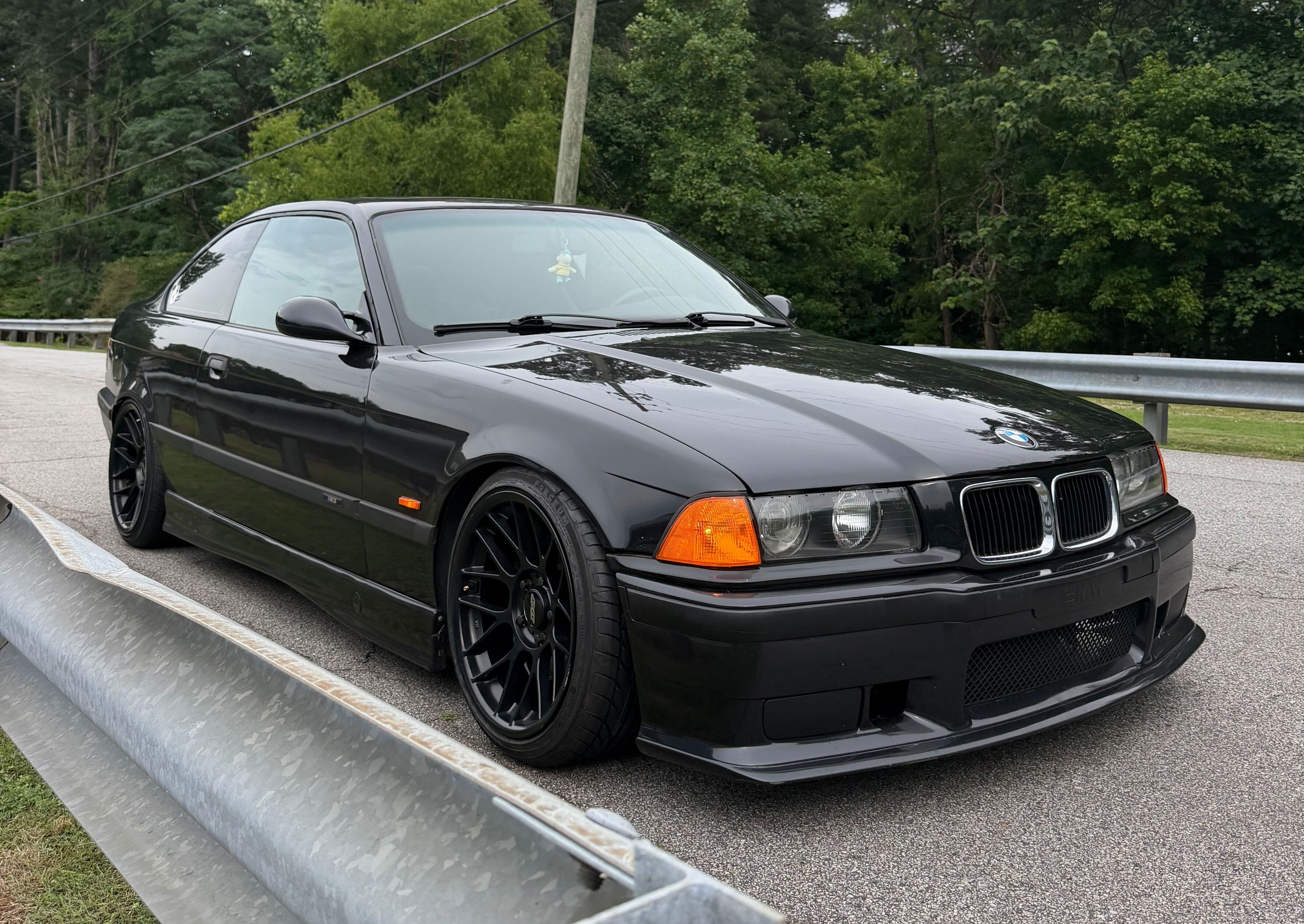 Black BMW M3 - ARC-8 in Satin Black