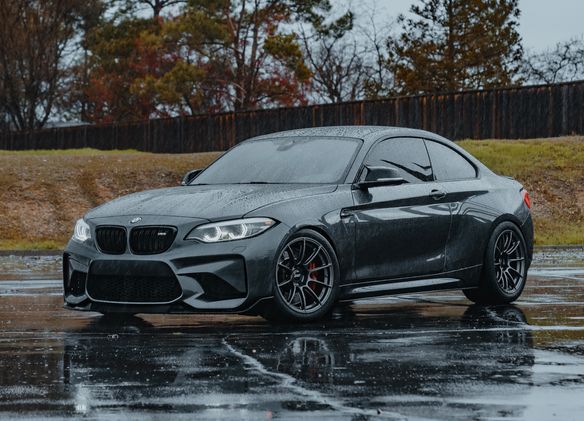 BMW F87 M2 with 18" SM-10RS in Anthracite