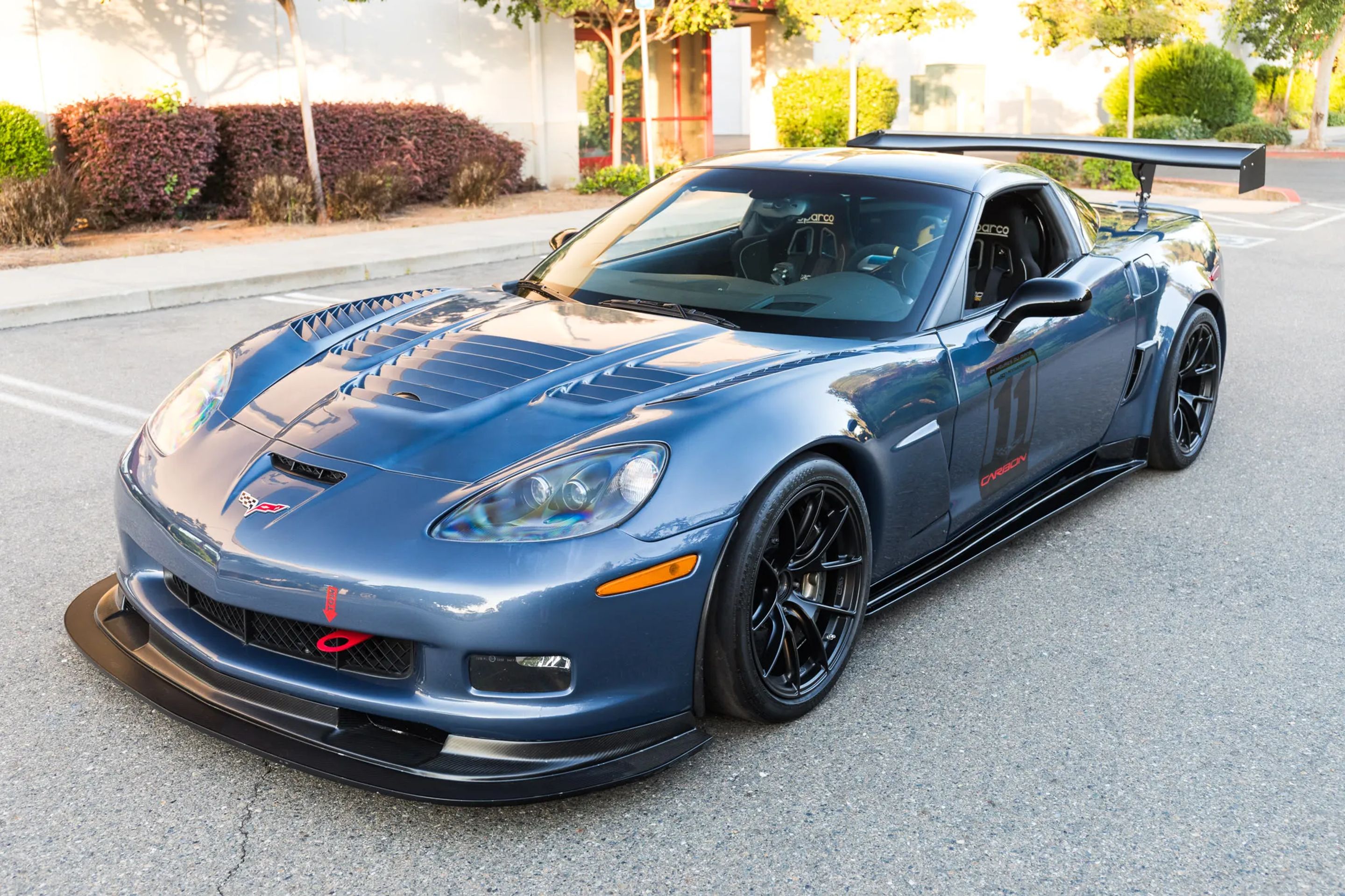 Blue Chevrolet C6 Corvette Z06 with 18" VS-5RS Apex wheels in Satin Black