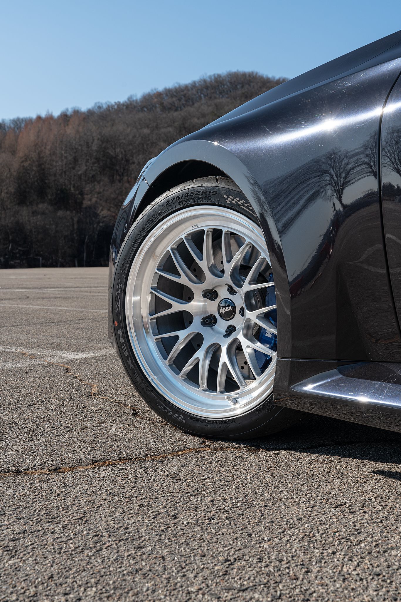 Black BMW G87 M2 with 19" ML-10RT Apex wheels in Machined Lip Brushed Clear