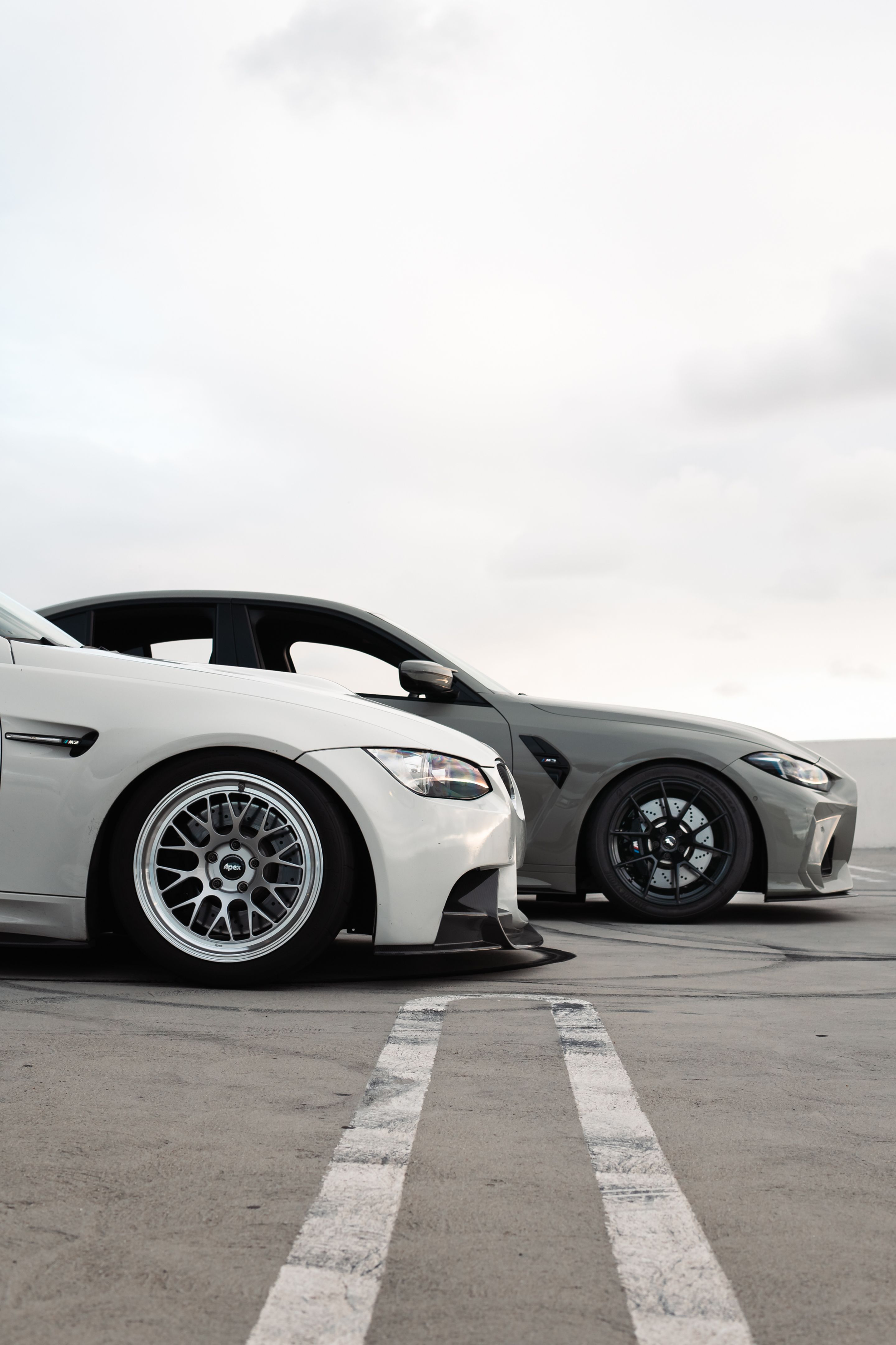 White BMW E92 Coupe M3 with 18" ML-10RT Apex wheels in Machined Lip Race Silver