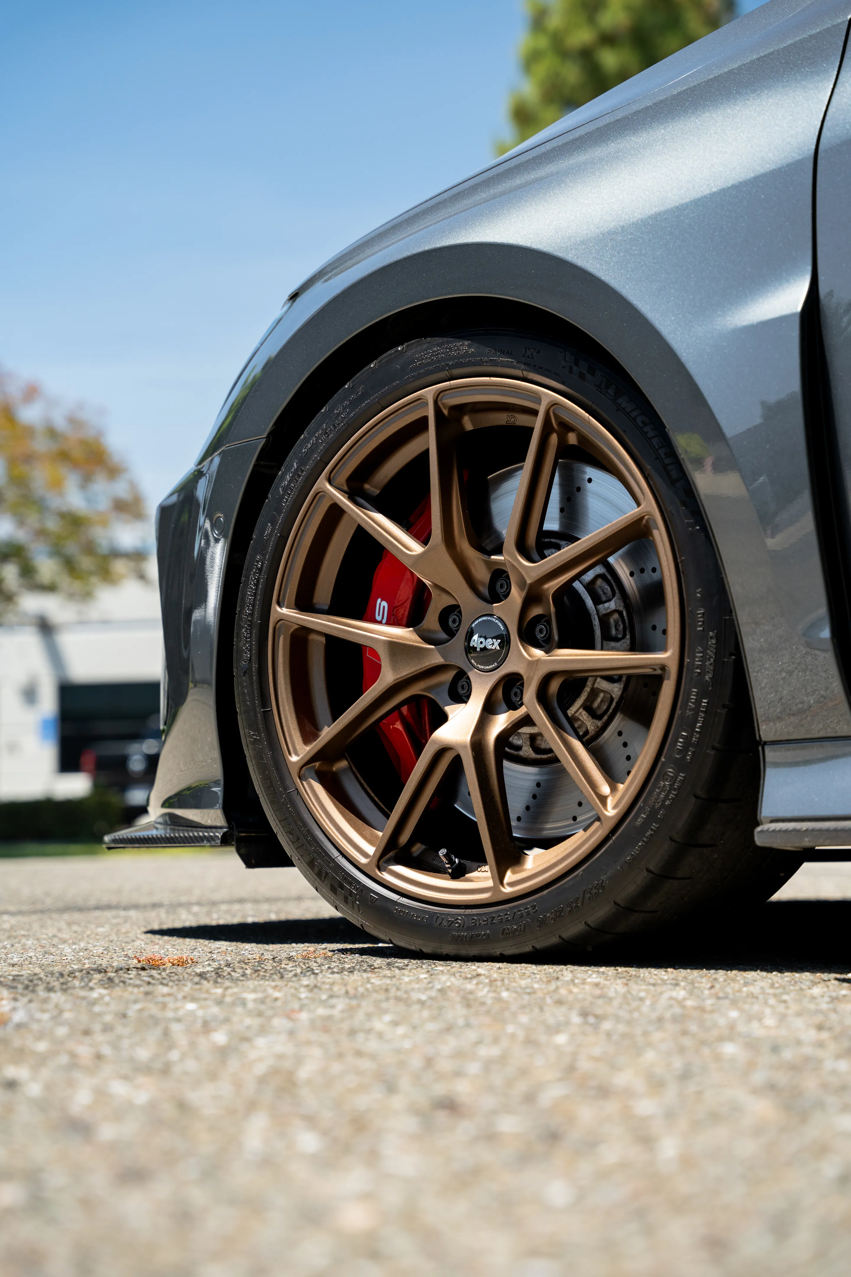 Grey Audi 8Y RS 3 with 18" VS-5 Apex wheels in Satin Bronze