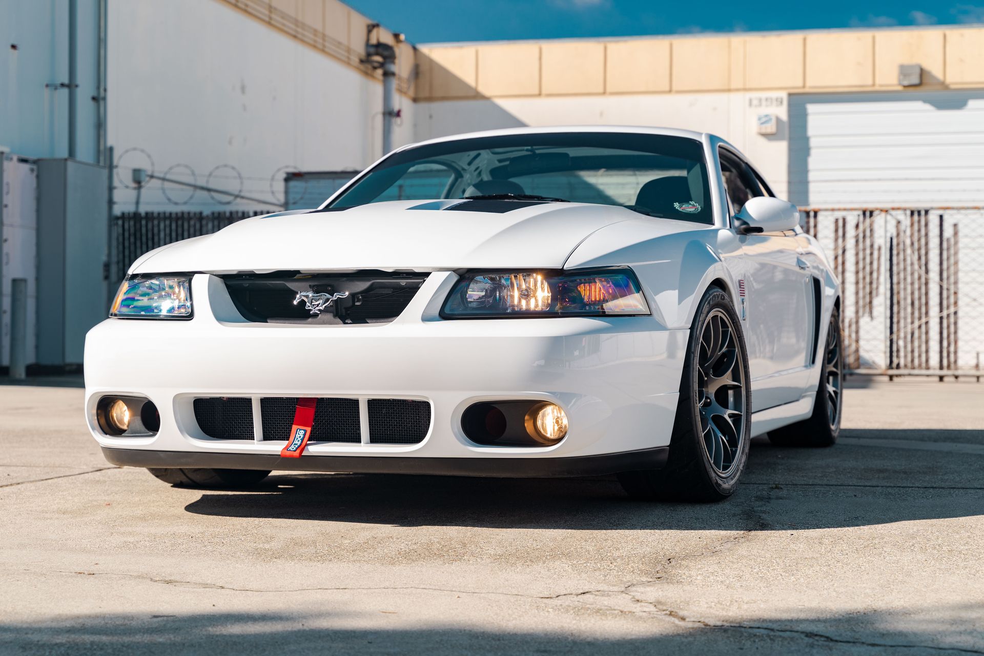 Ford SN95 Mustang Cobra with 18" EC-7 in Anthracite