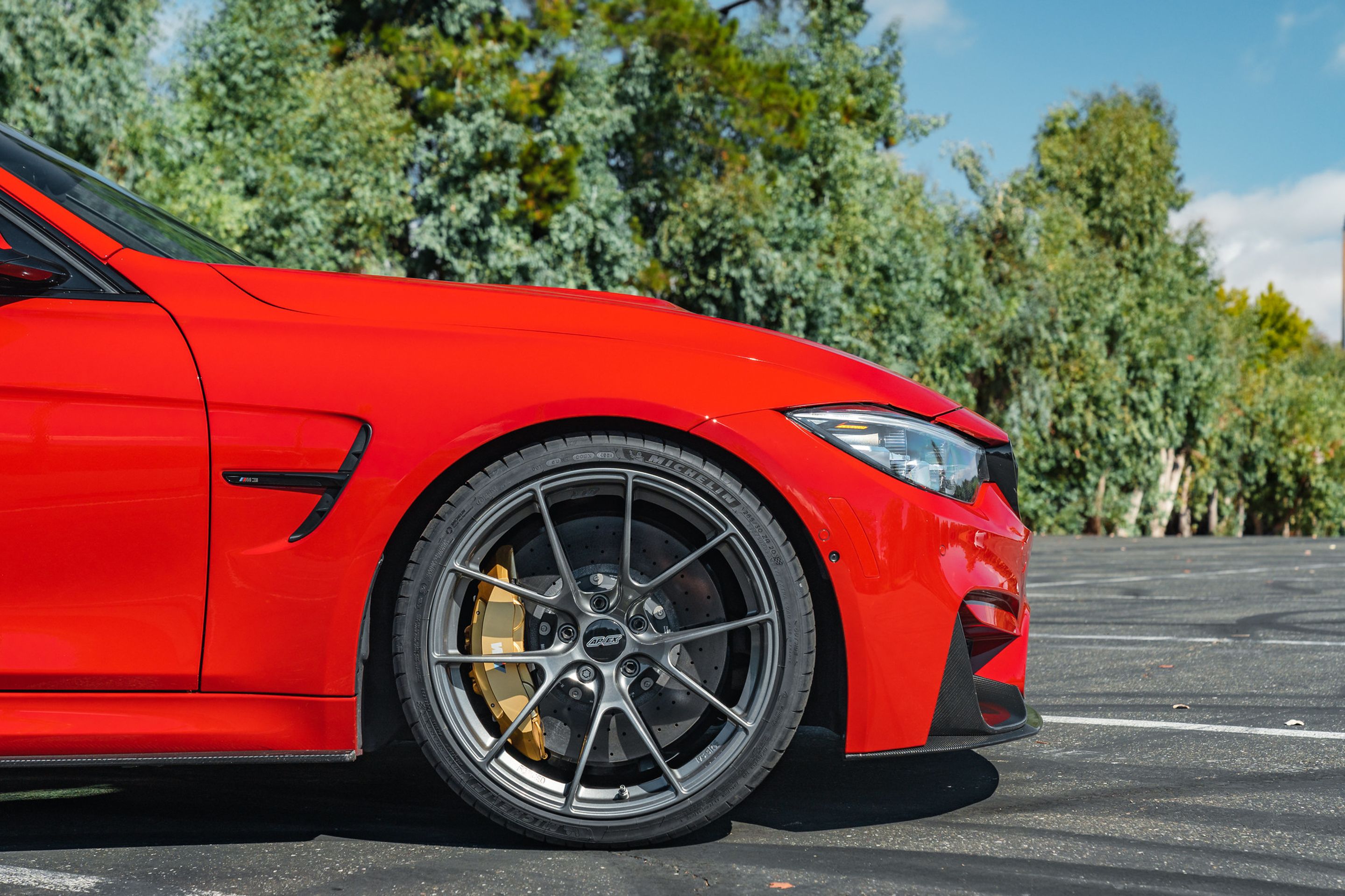 Red BMW F80 M3 with 20" VS-5RS Apex wheels in Anthracite