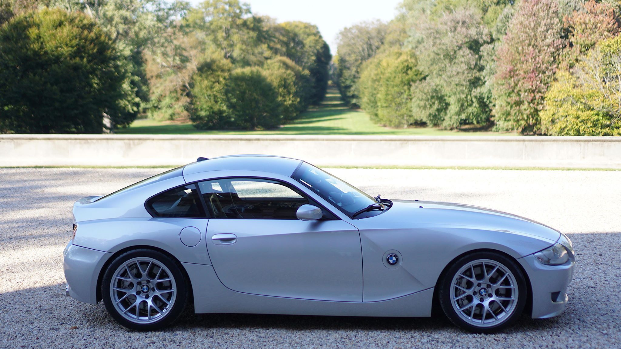 Silver BMW E86 Coupe Z4 M with 18" EC-7 Apex wheels in Race Silver