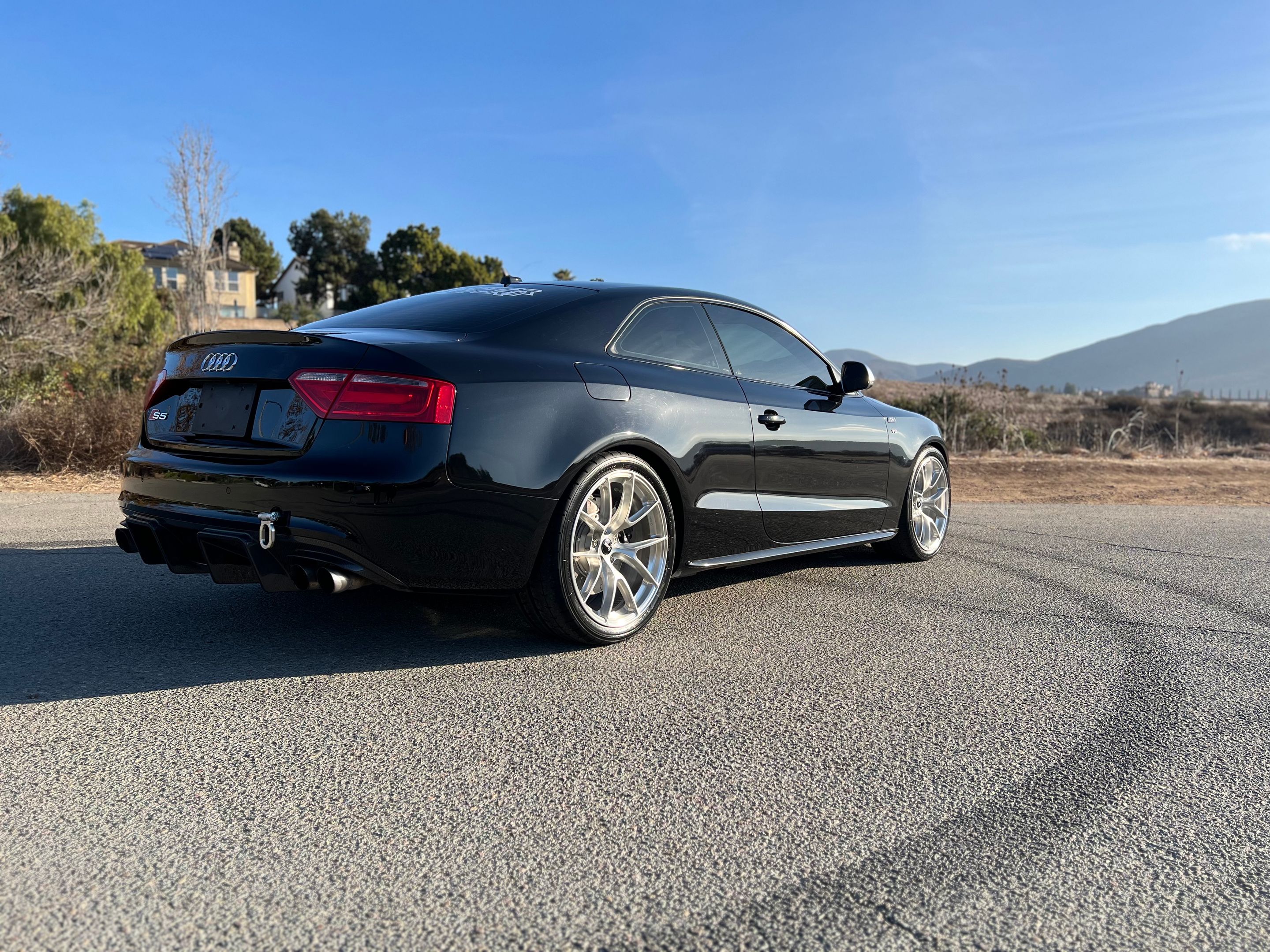 Black Audi B8 S5 with 19" VS-5RS Apex wheels in Brushed Clear