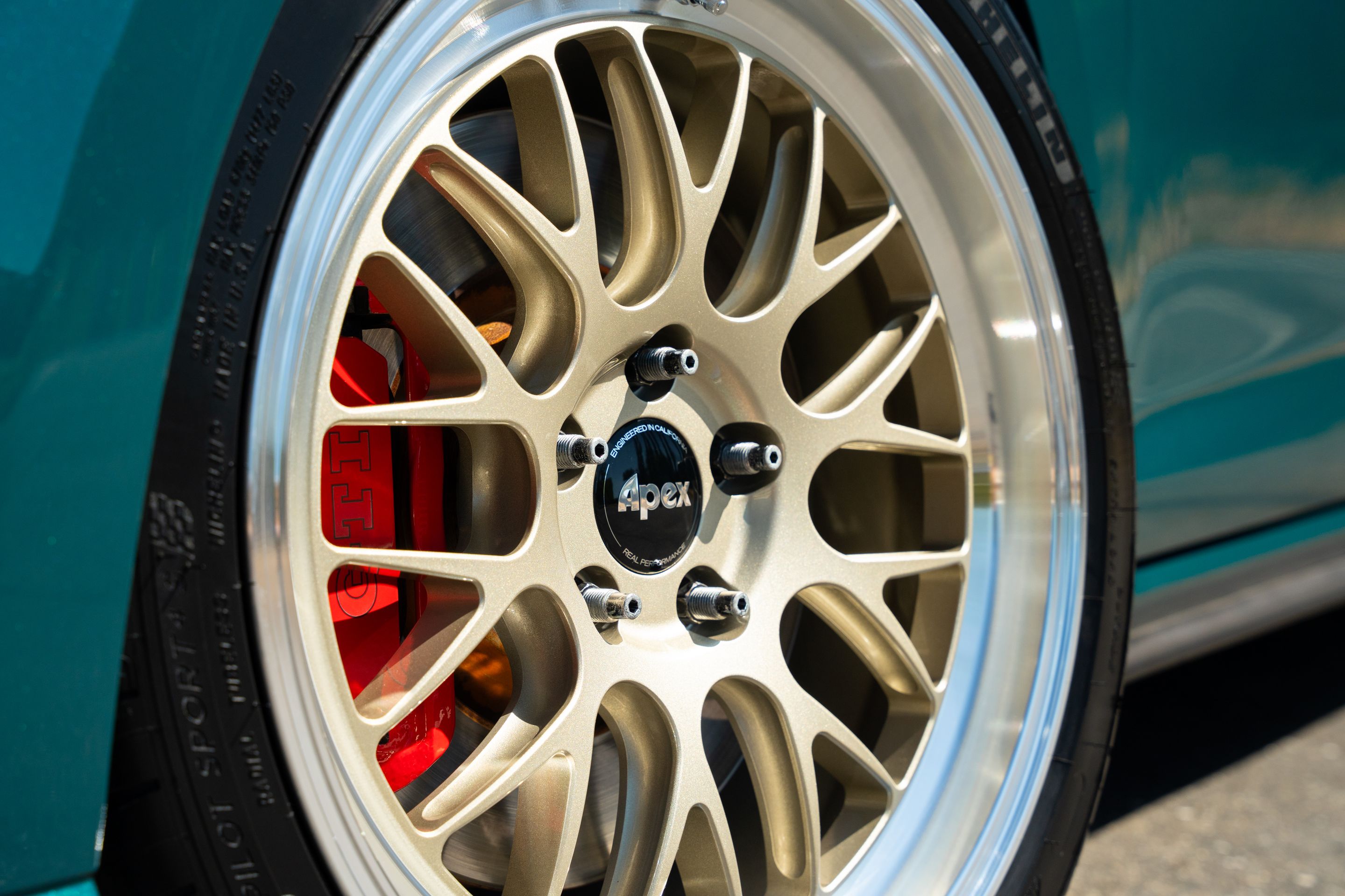 Green VW MK7 GTI with 18" ML-10RT Apex wheels in Machined Lip Gloss Motorsport Gold